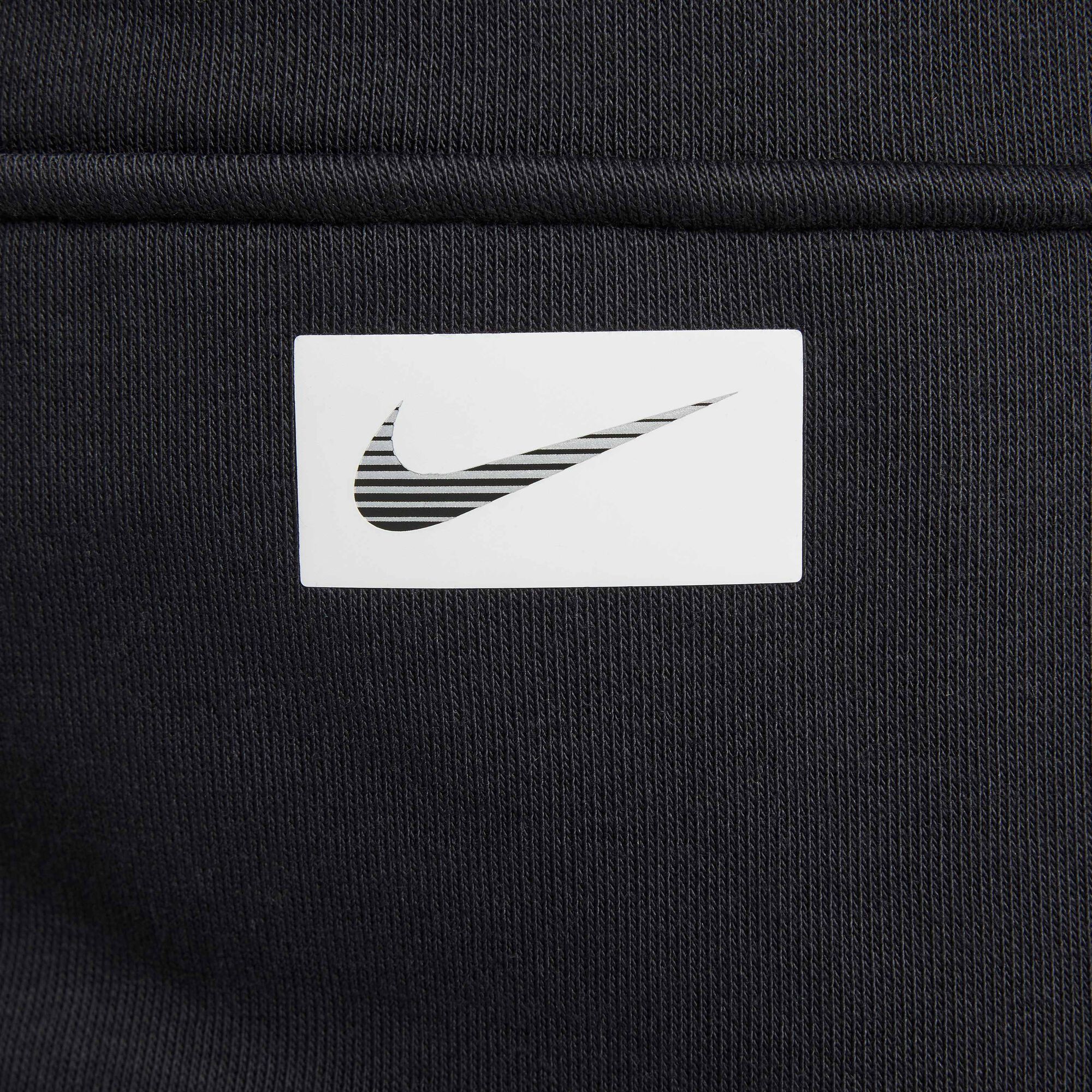 Zoom image