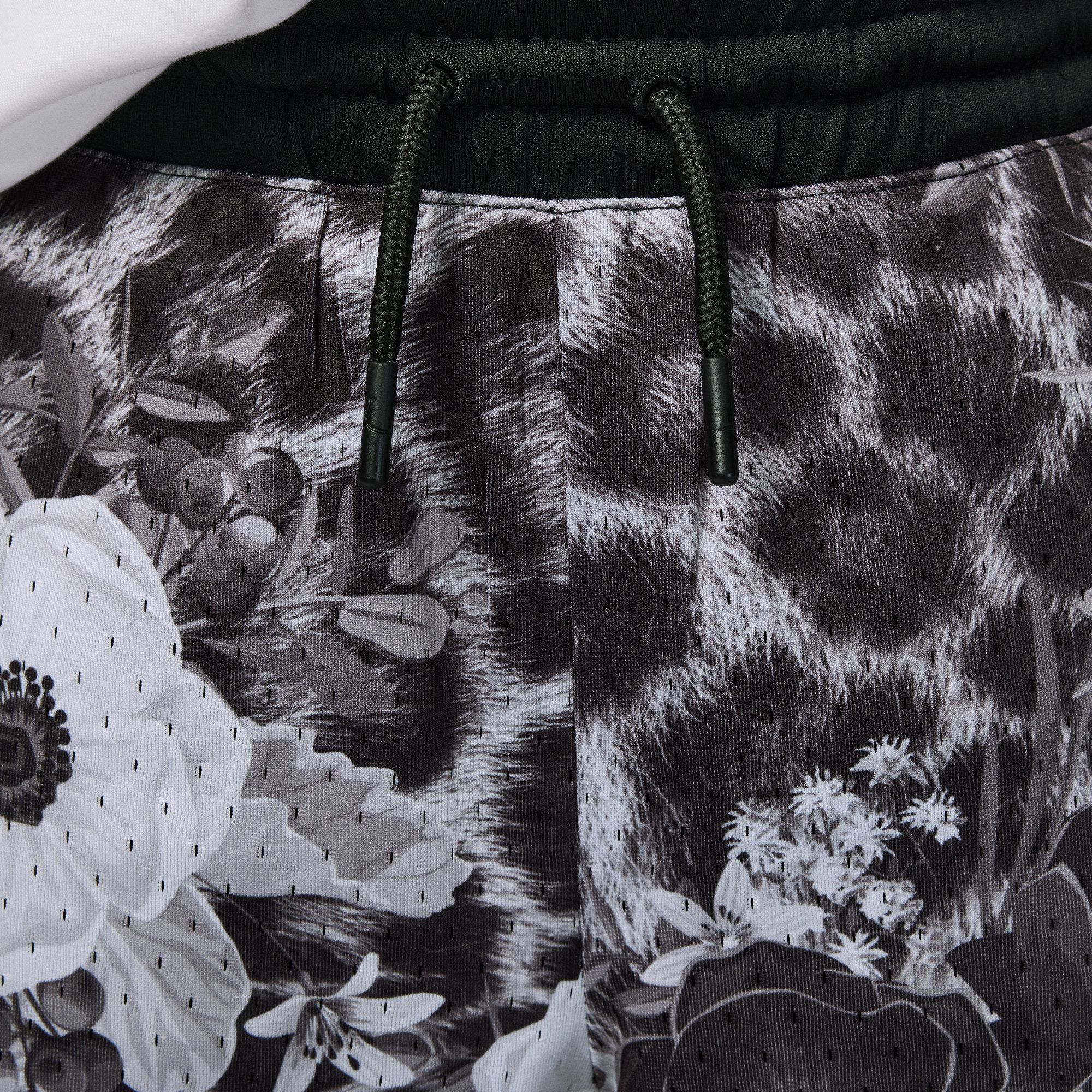 Jordan MJ image number 2