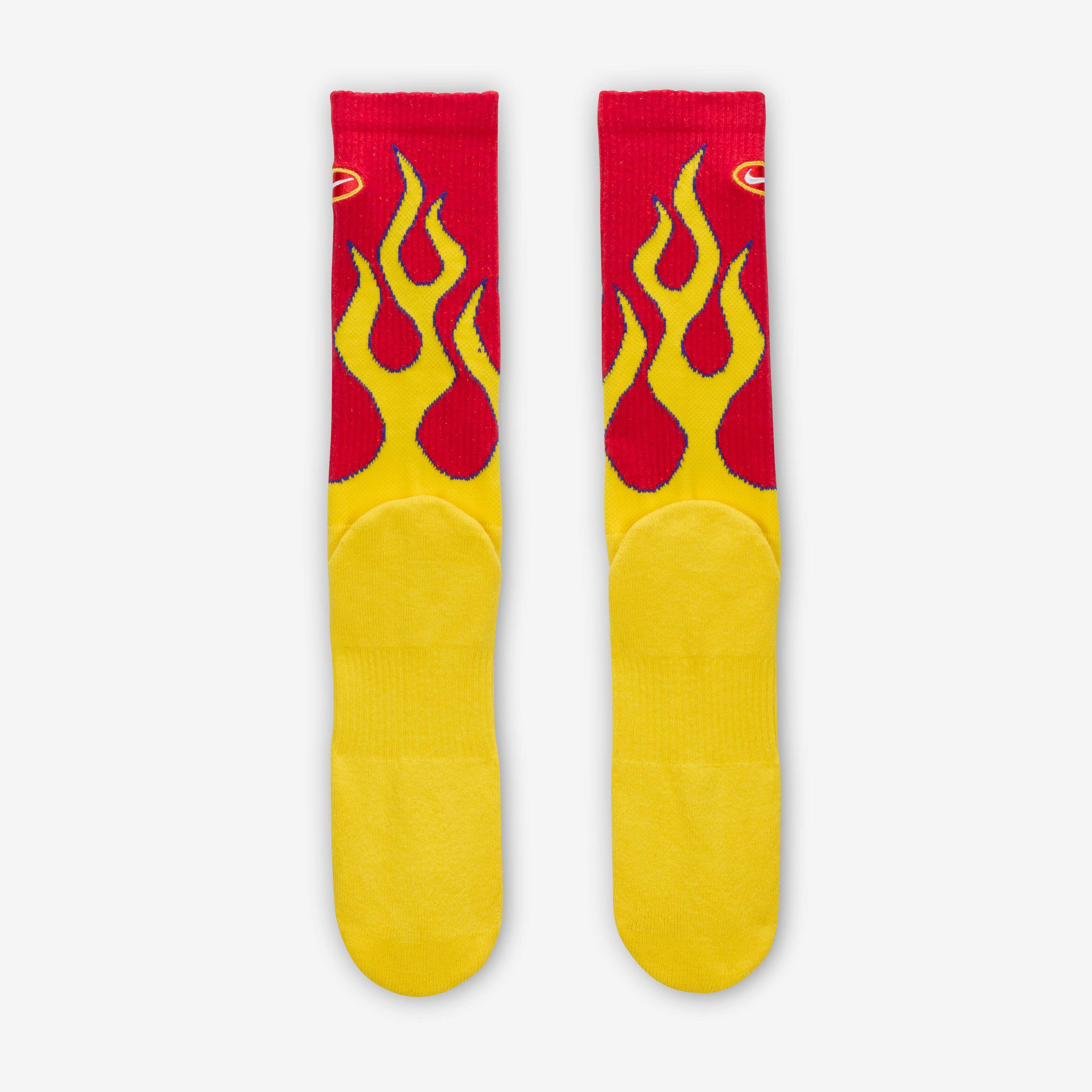 نايكي افريداي بلس image number 2