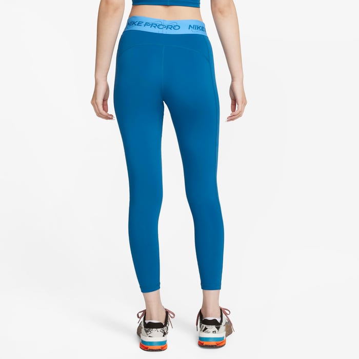 نايكي برو image number 1 نايكي برو image number 1