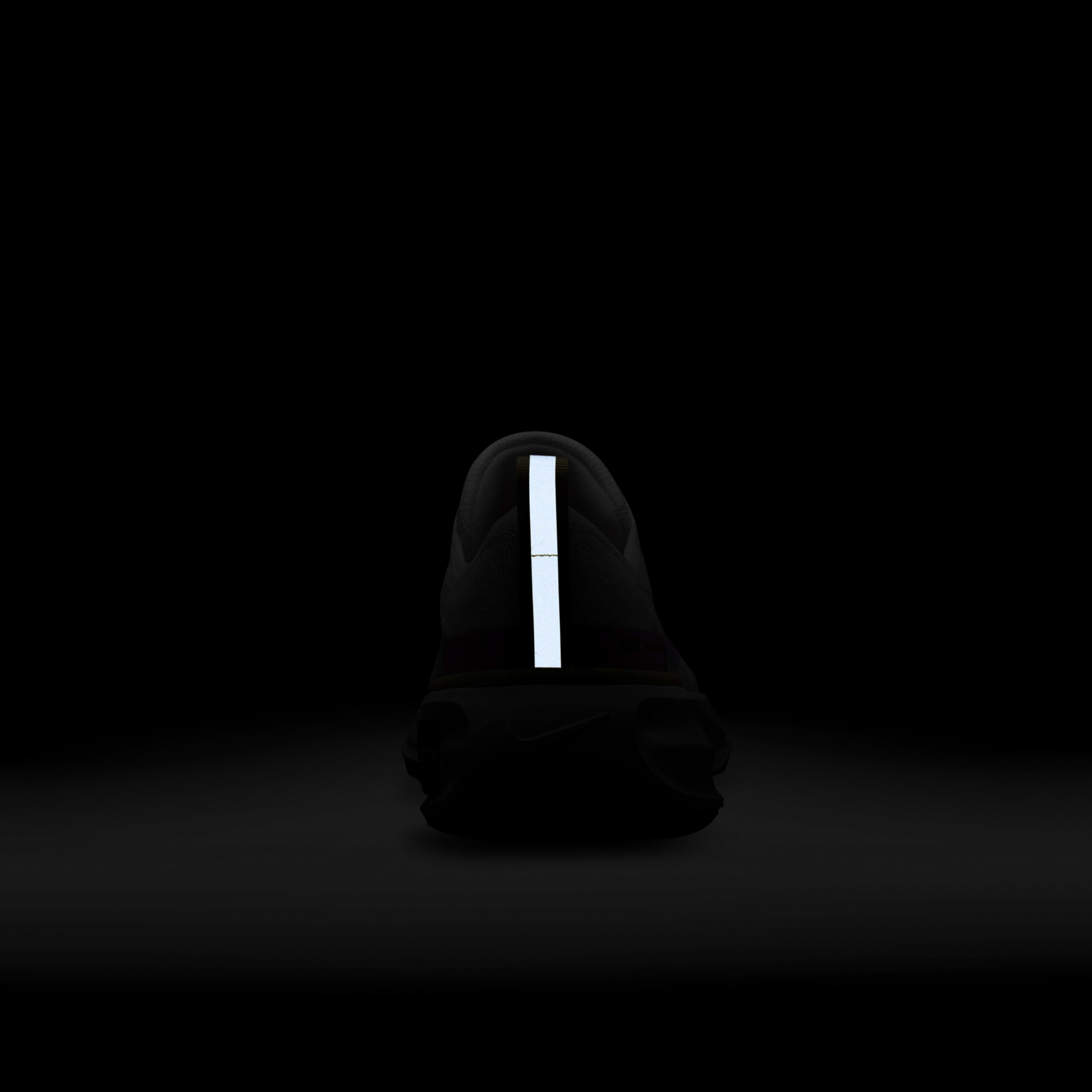 Nike Invincible 3 image number 8