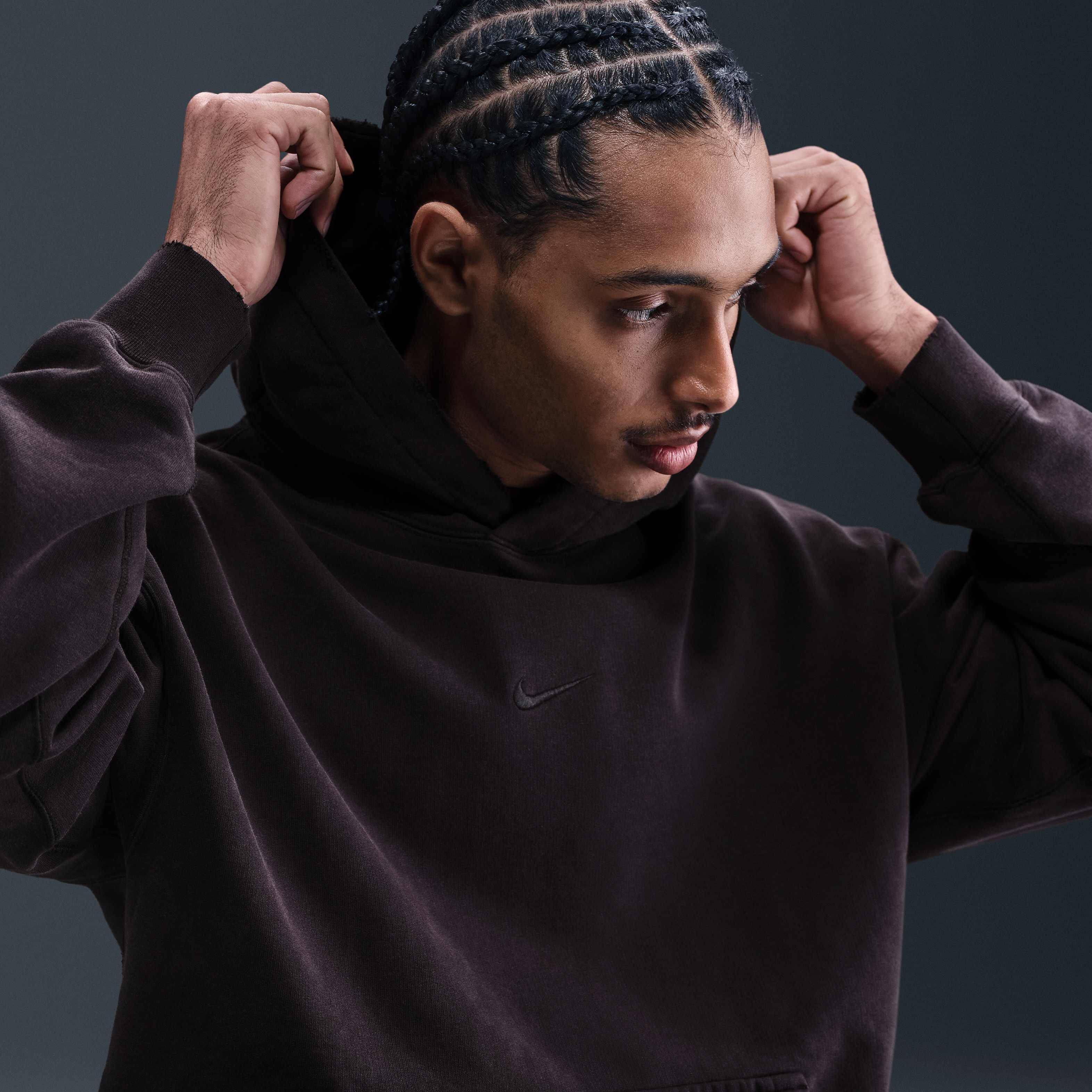 نايكي سولو سووش image number 2