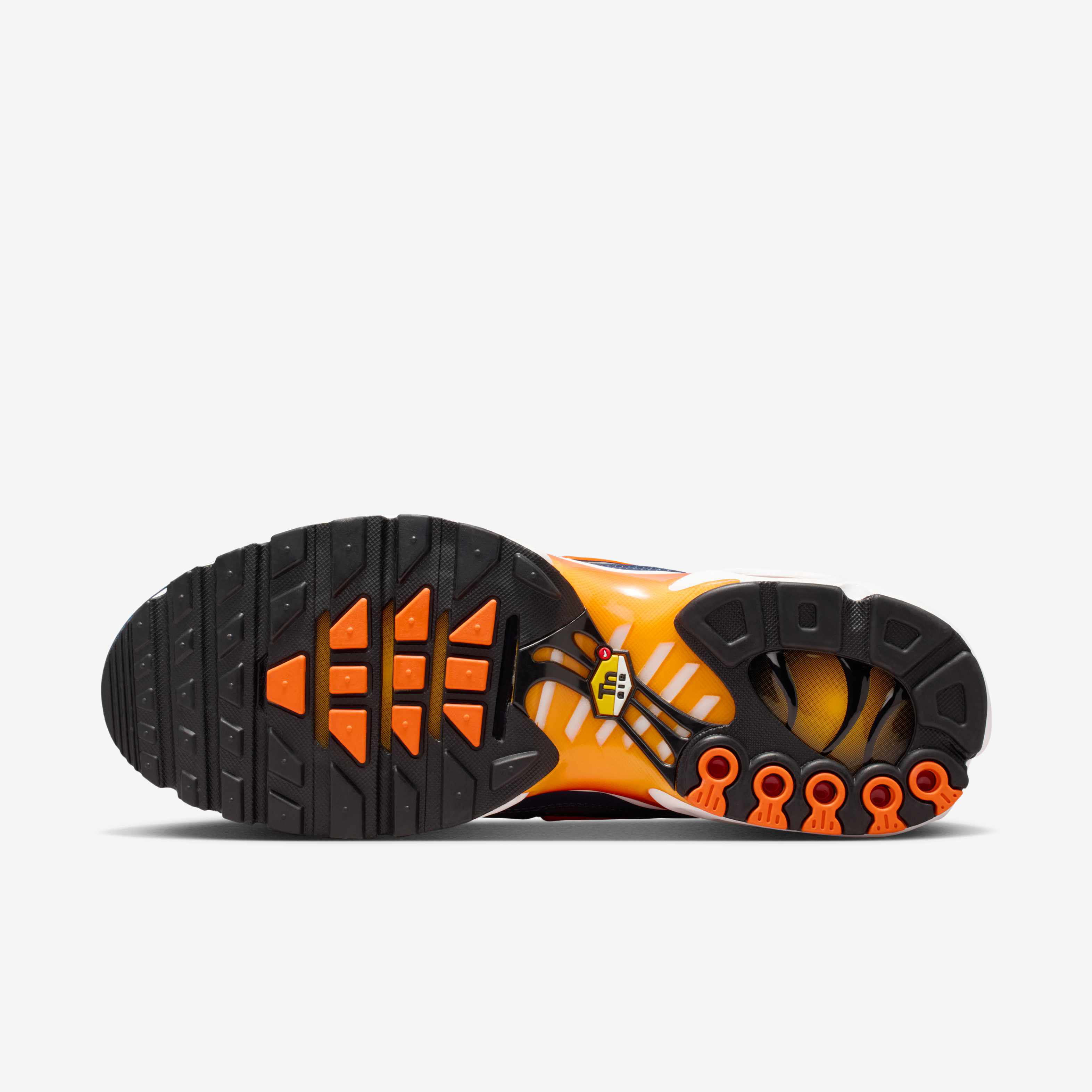 Nike Air Max Plus image number 1