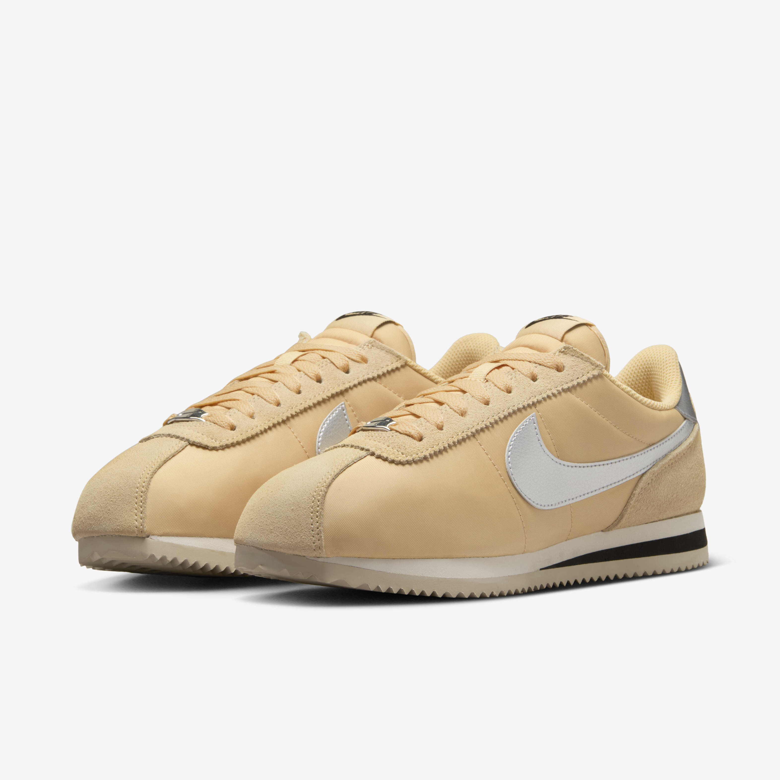 Nike Cortez Textile image number 4