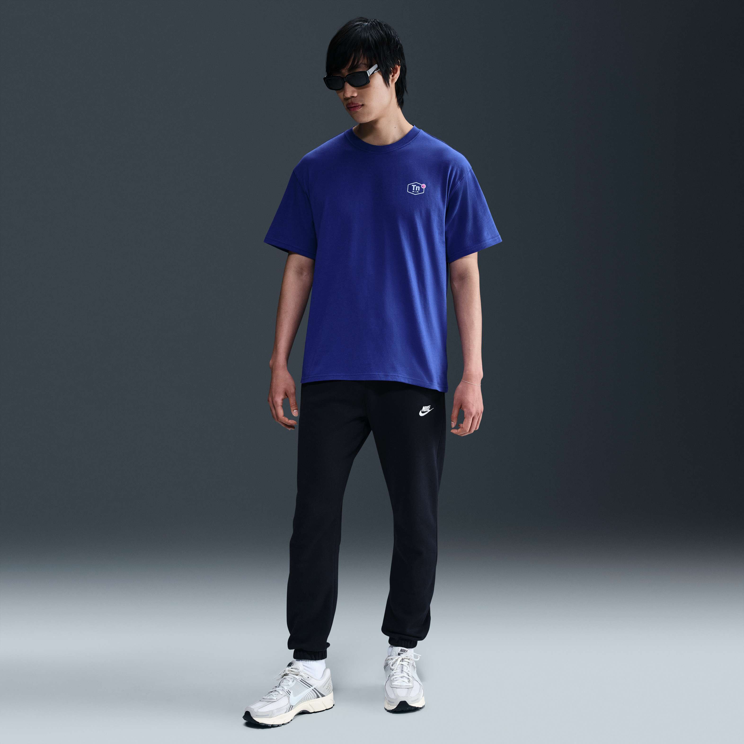 Buy Nike Sportswear Max90 T-Shirt - Deep Night | Nike Qatar