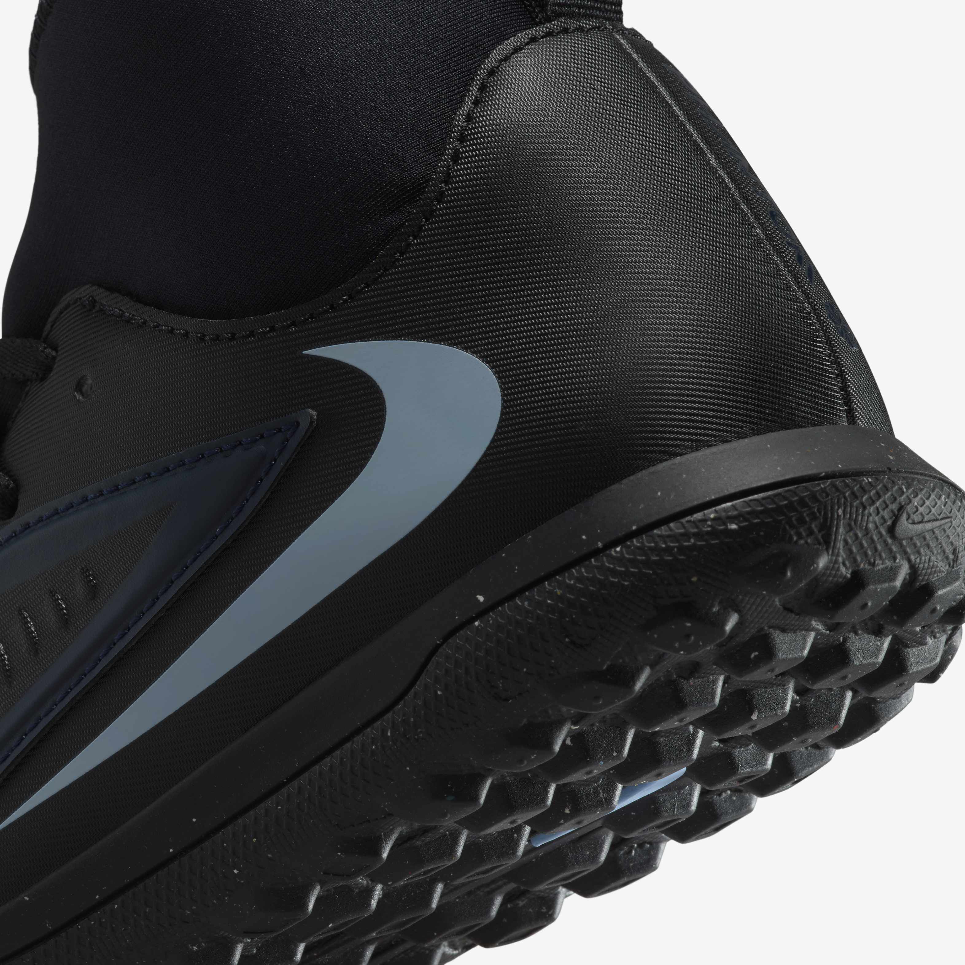 Nike Jr. Phantom 6 High Club image number 7