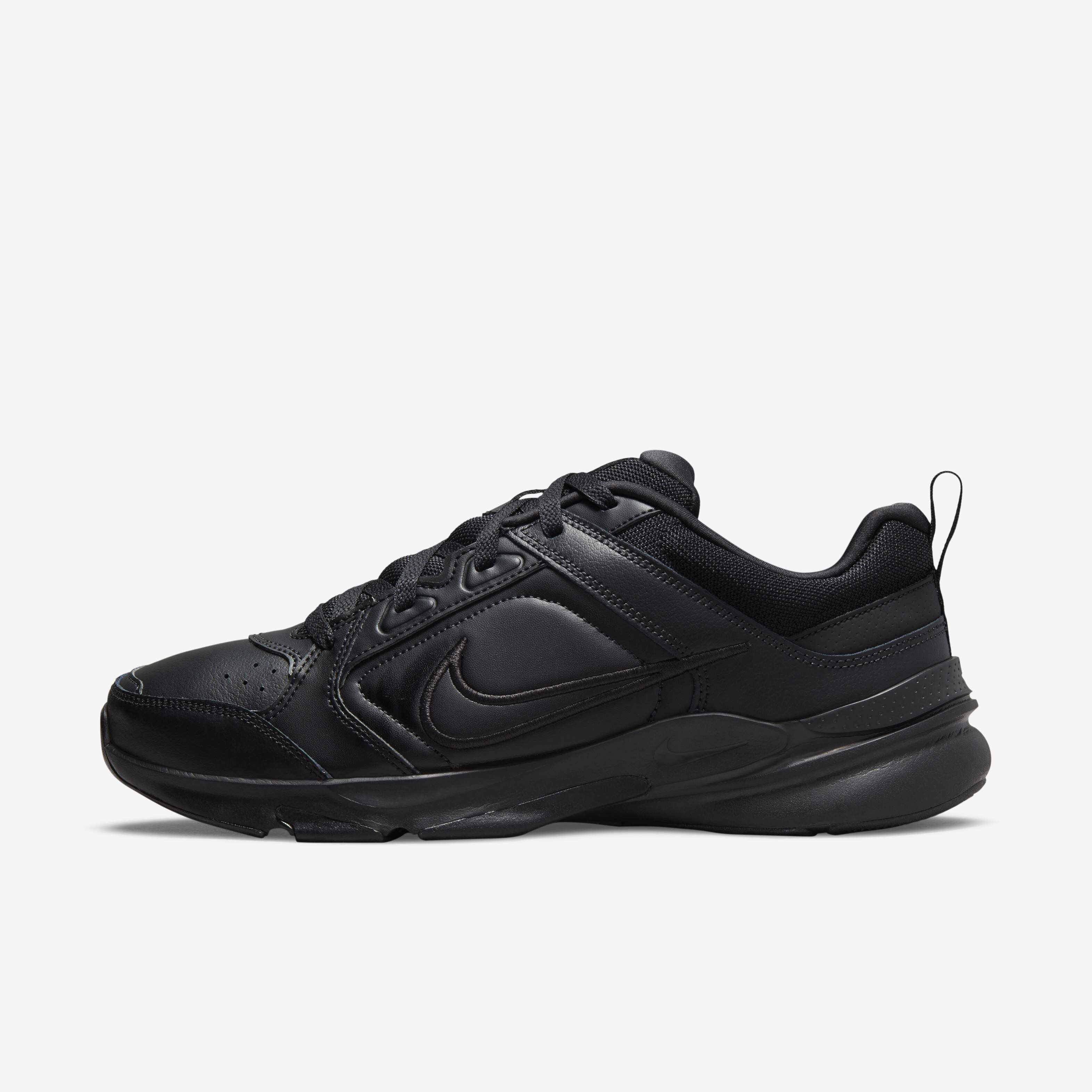 Buy Nike Defy All Day Men s Training Shoe Nike Qatar Official