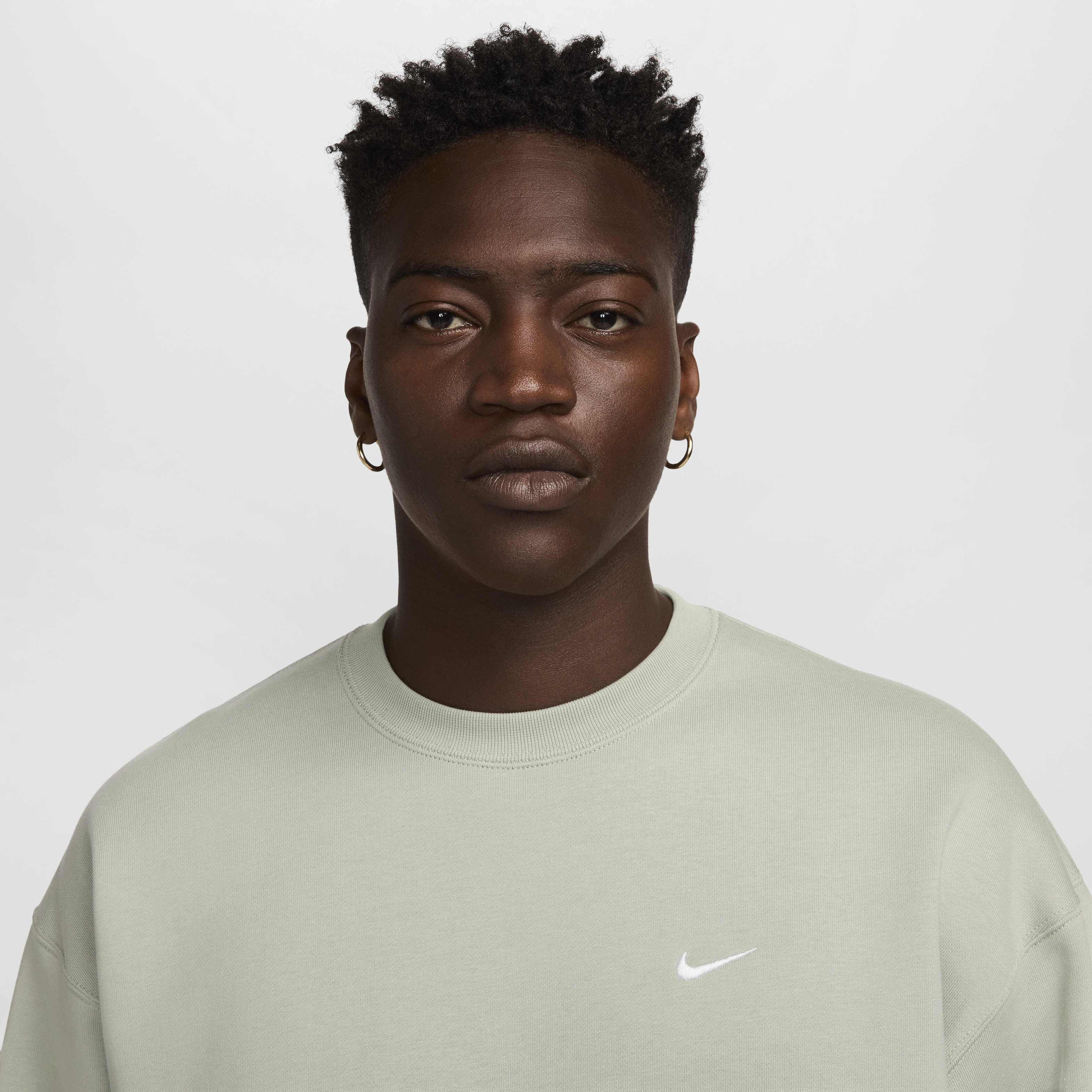 نايكي سولو سووش image number 2