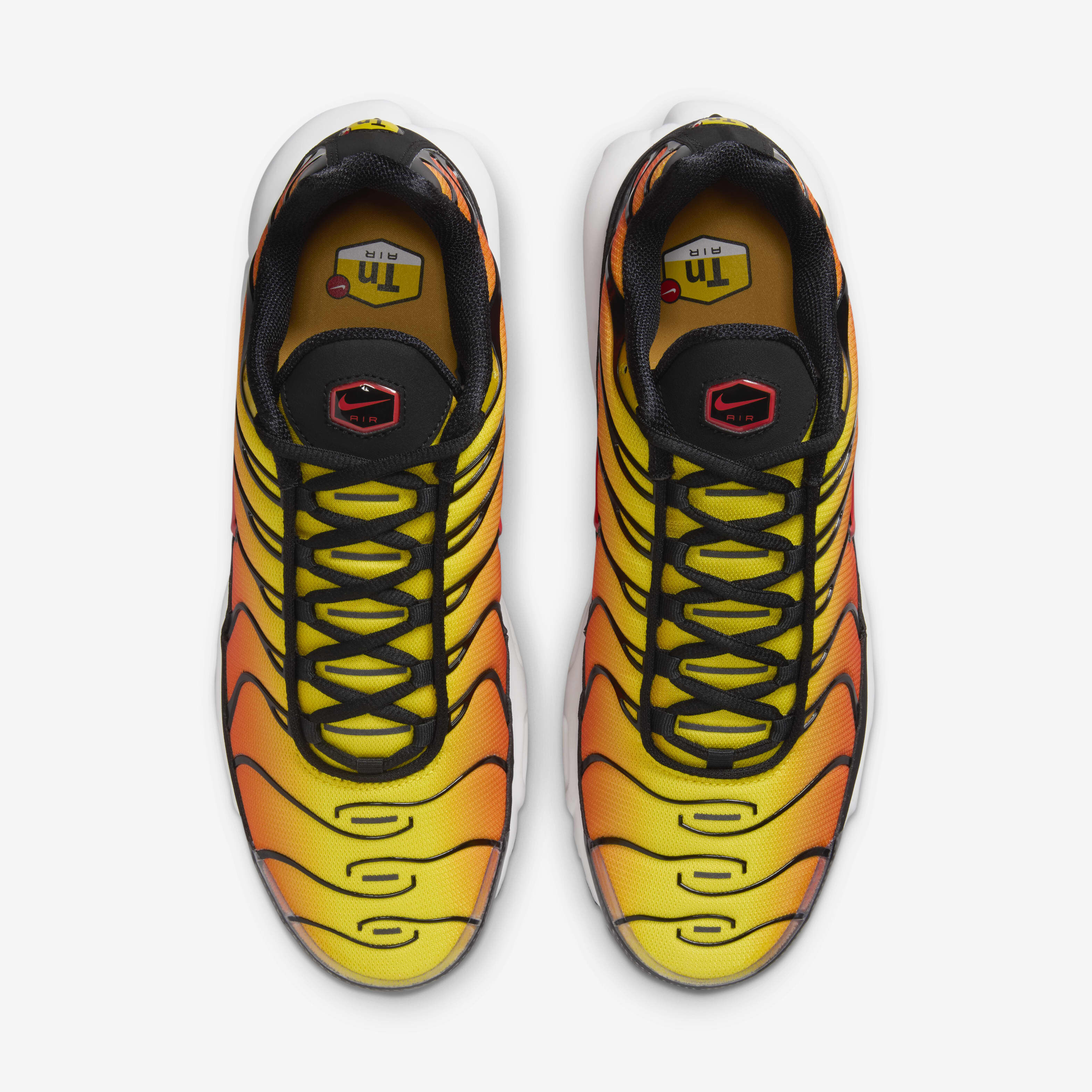 Nike Air Max Plus image number 3