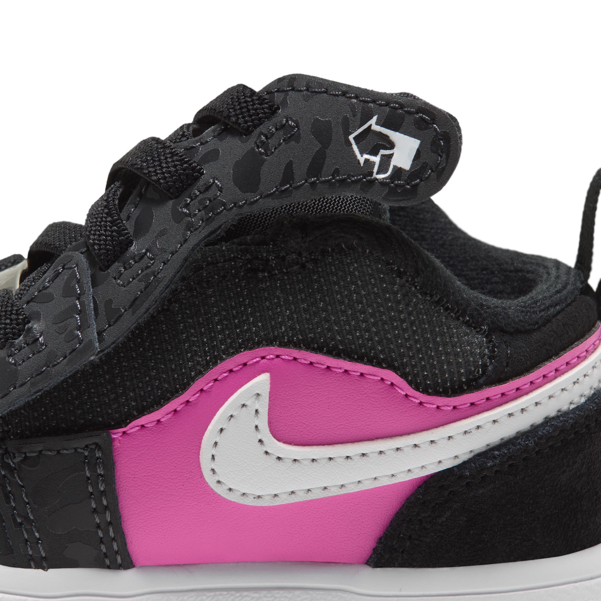 Jordan 1 Low Alt SE image number 10