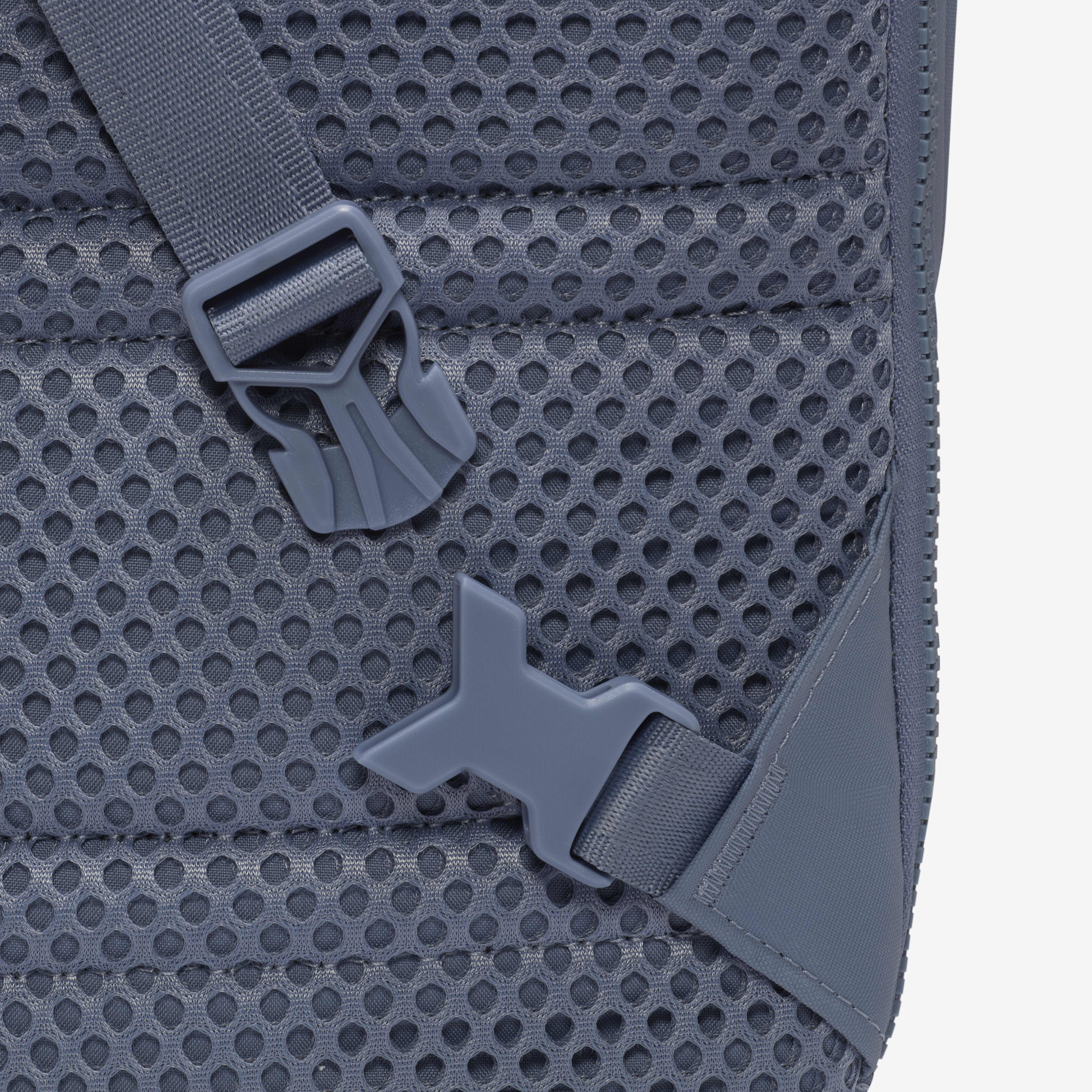 Nike Sportswear Essentials image number 7