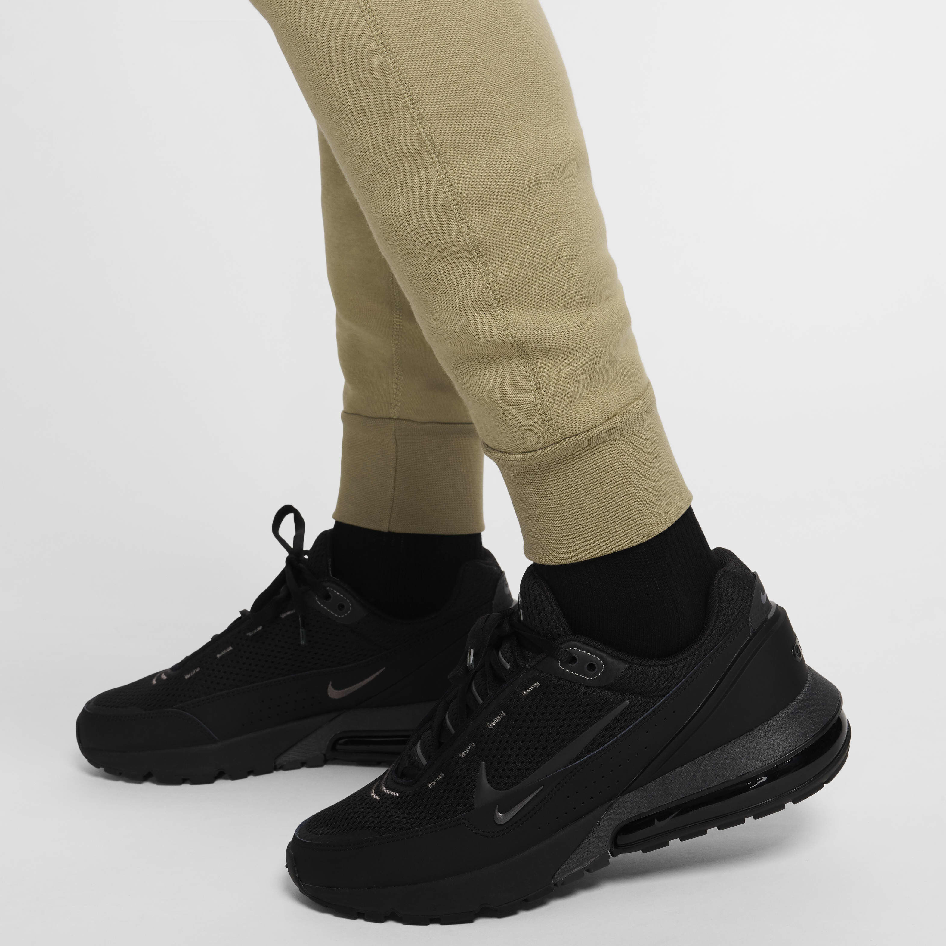 Nike Sportswear Tech Fleece image number 7