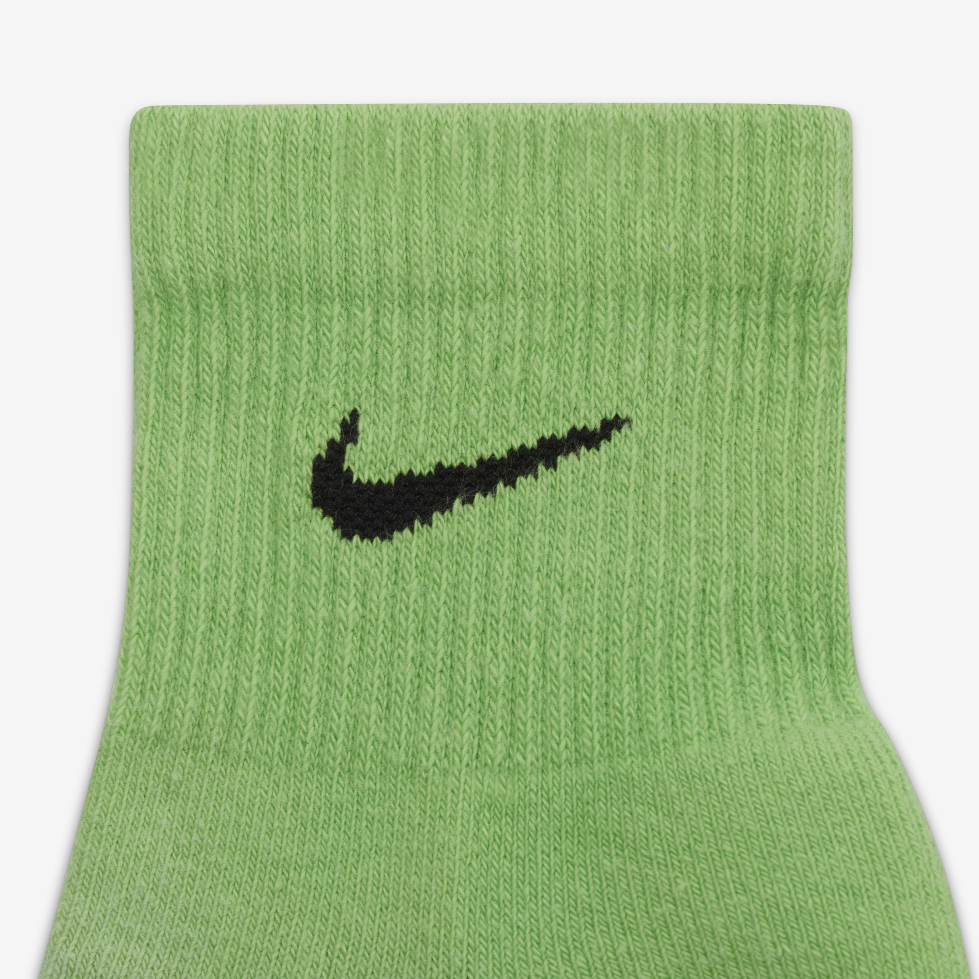 Nike Everyday Plus Cushioned image number 3
