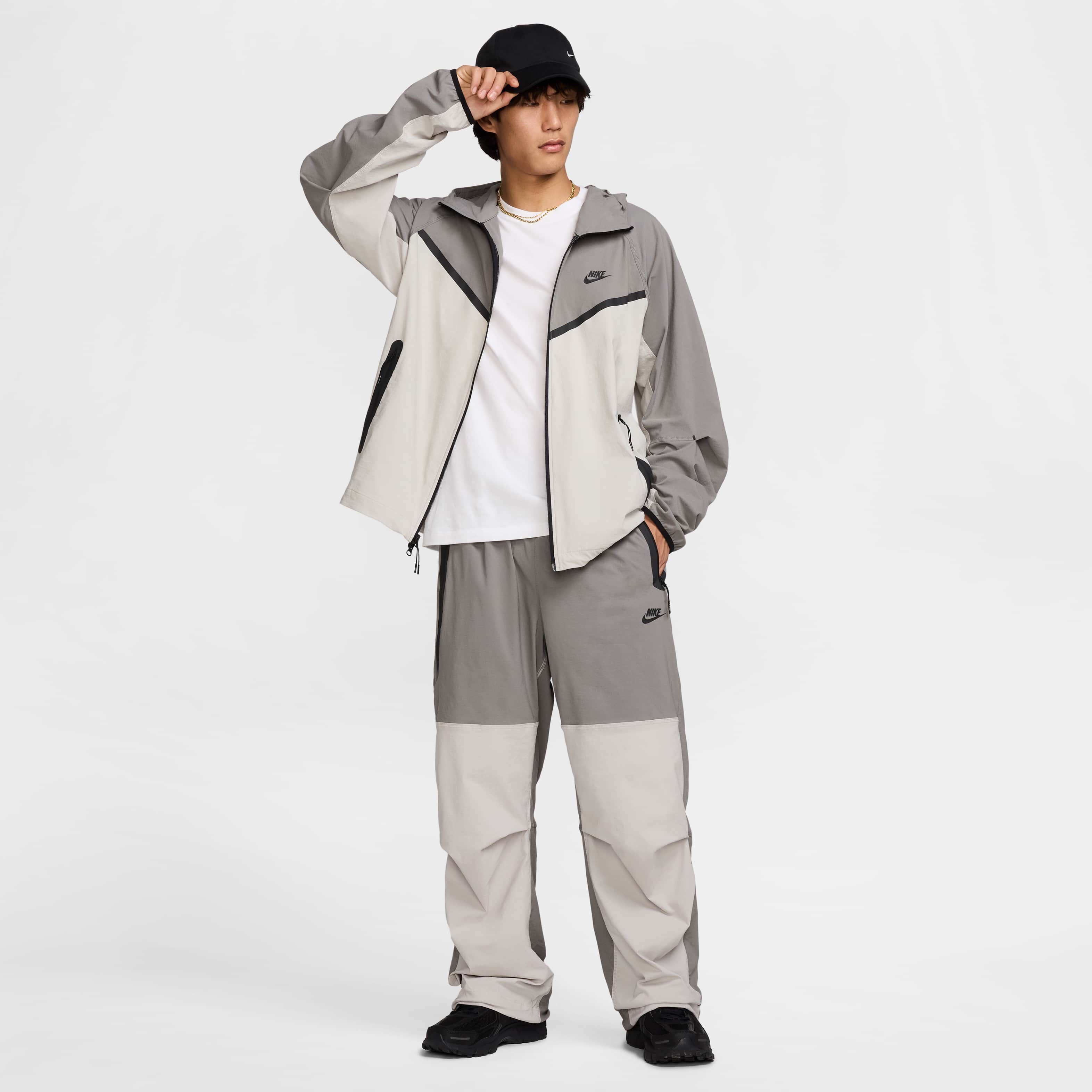 نايكي تك image number 9