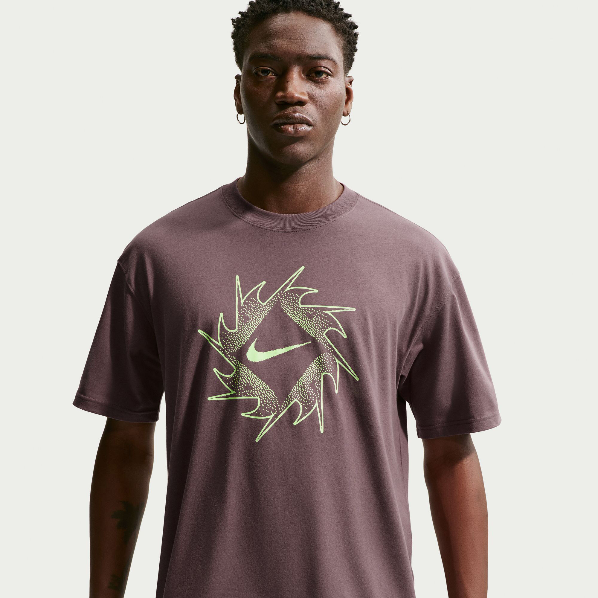 نايكي سبورتسوير image number 2