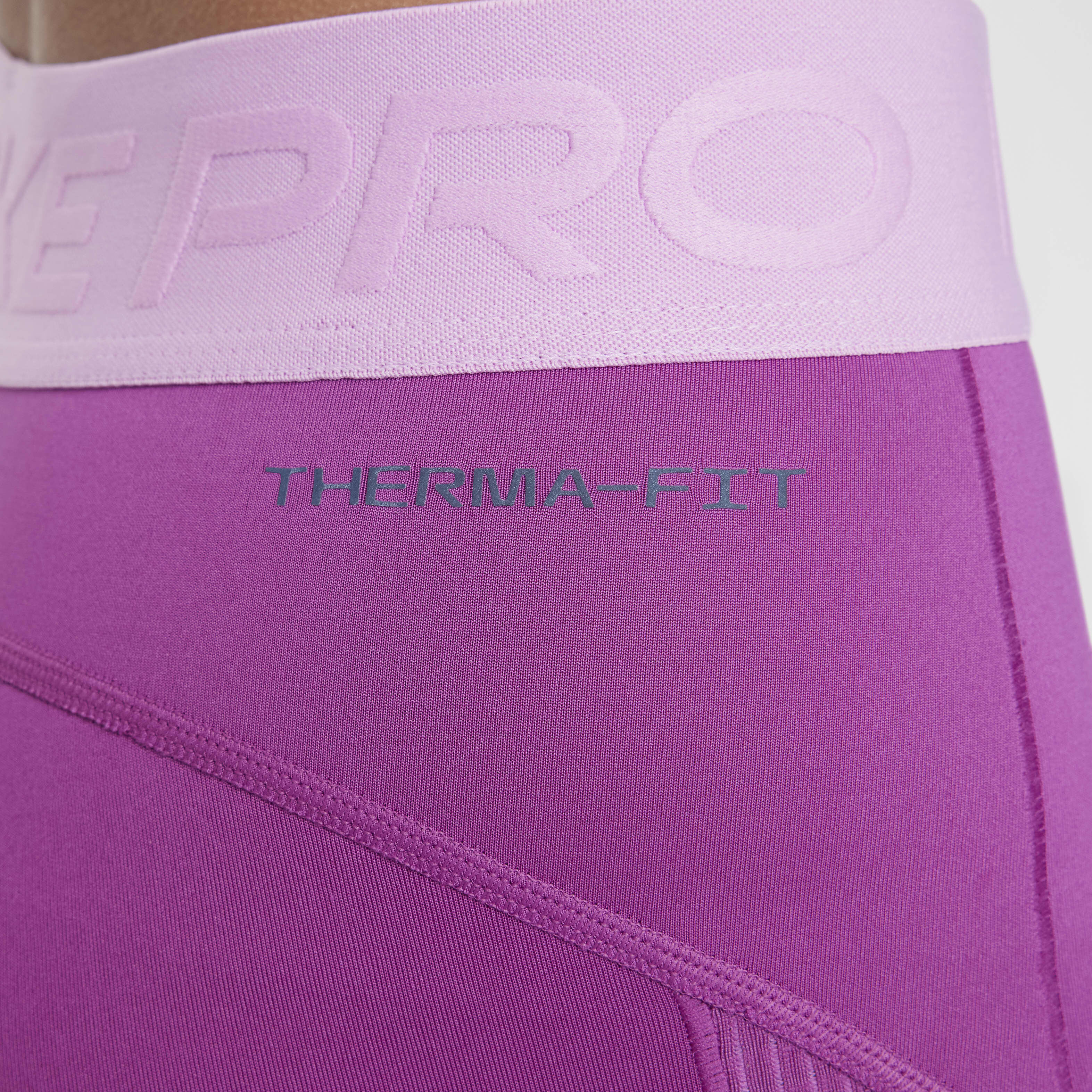 نايكي برو image number 4