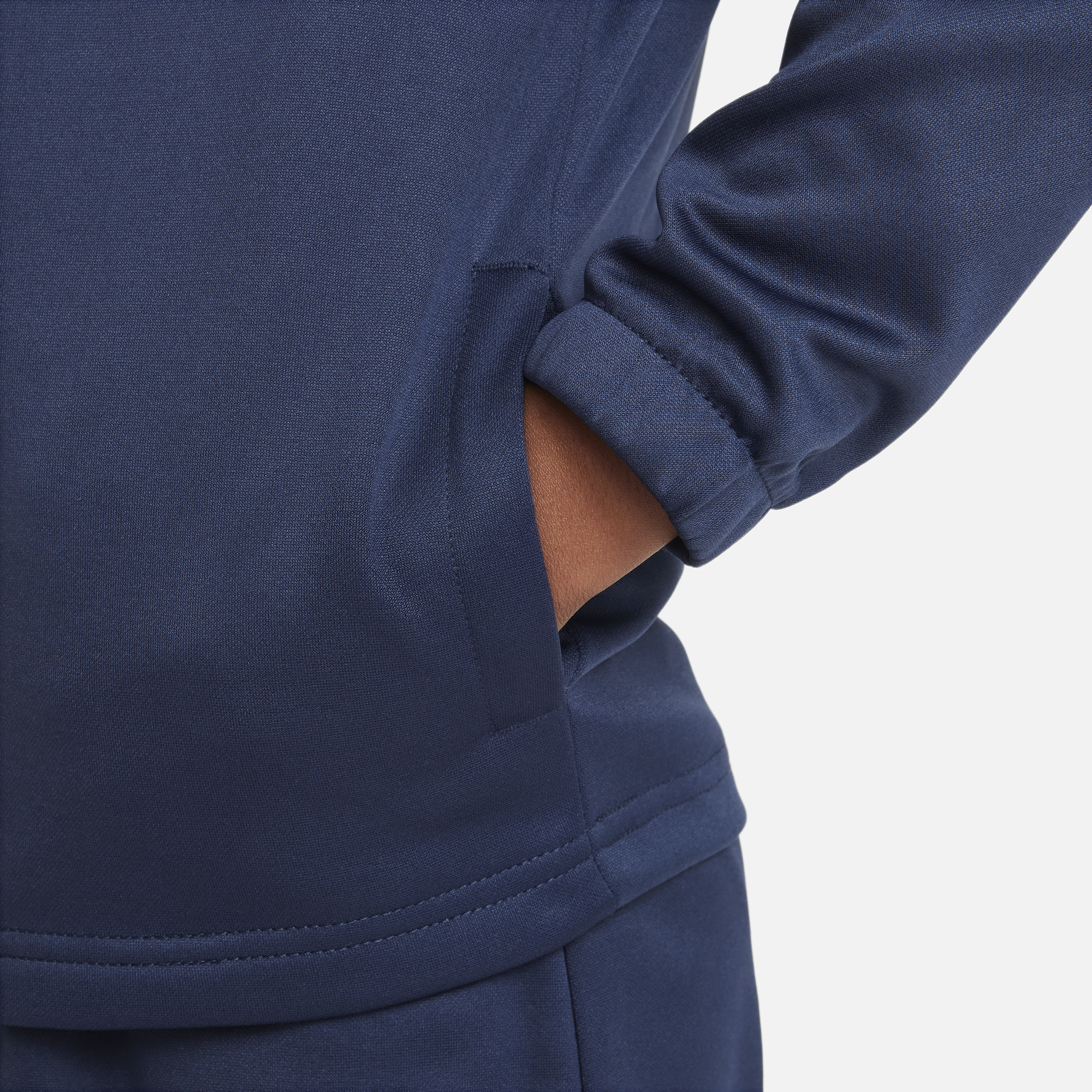 طقم نايكي سبورتسوير لايفستايل ايسنشالز 2-بيس image number 3