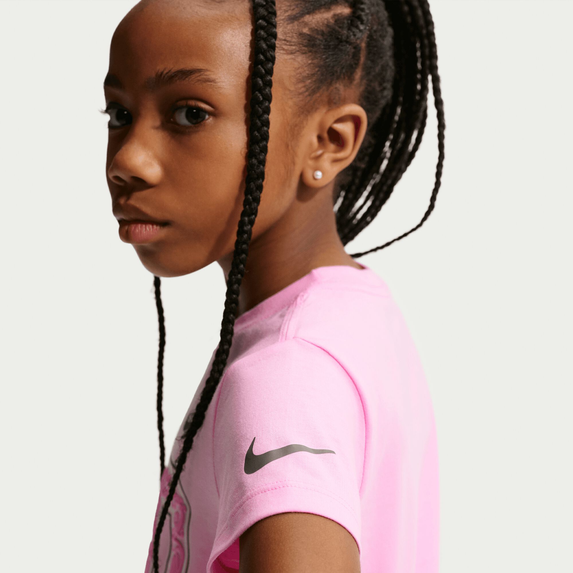 Nike image number 3
