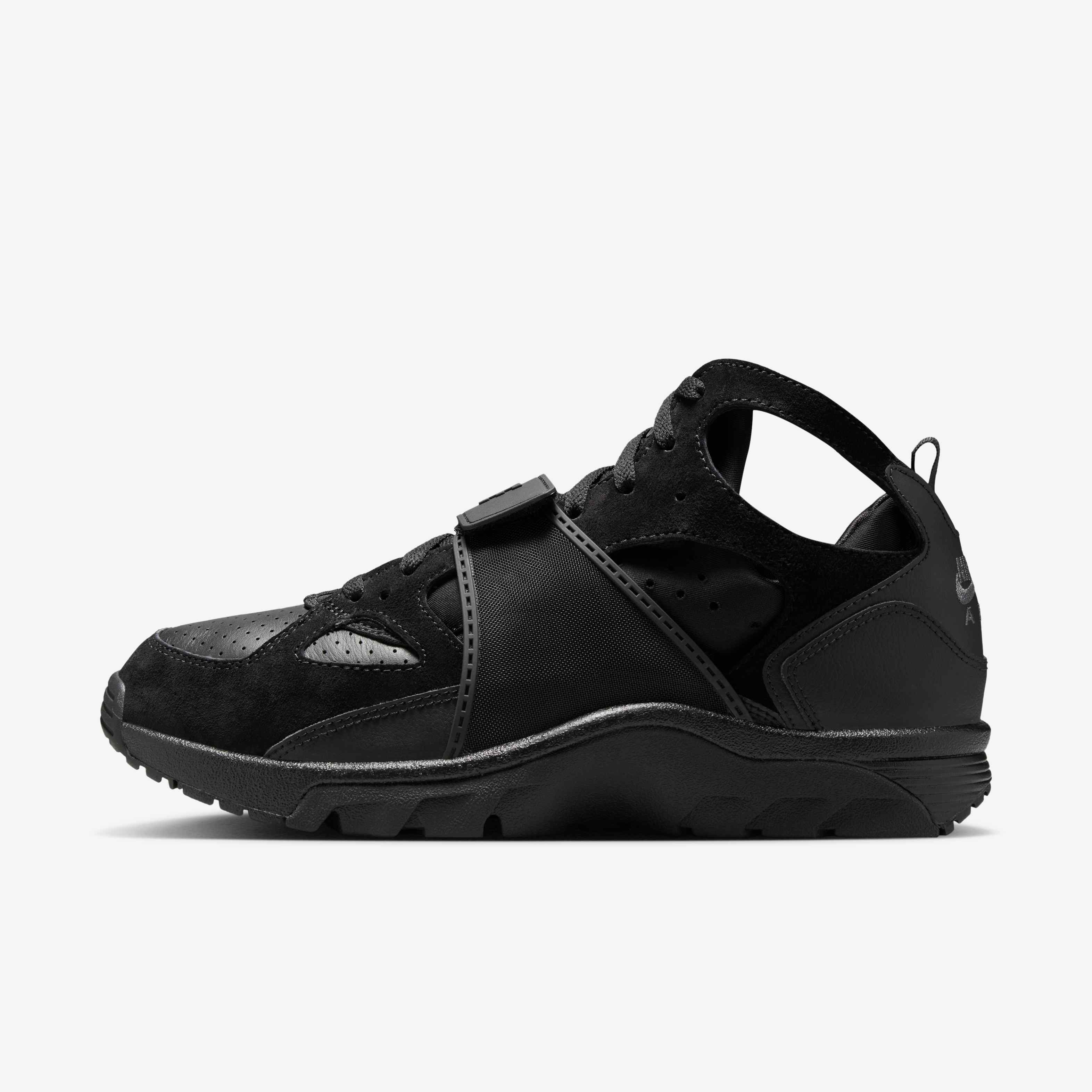 Nike Air Trainer Huarache image number 0