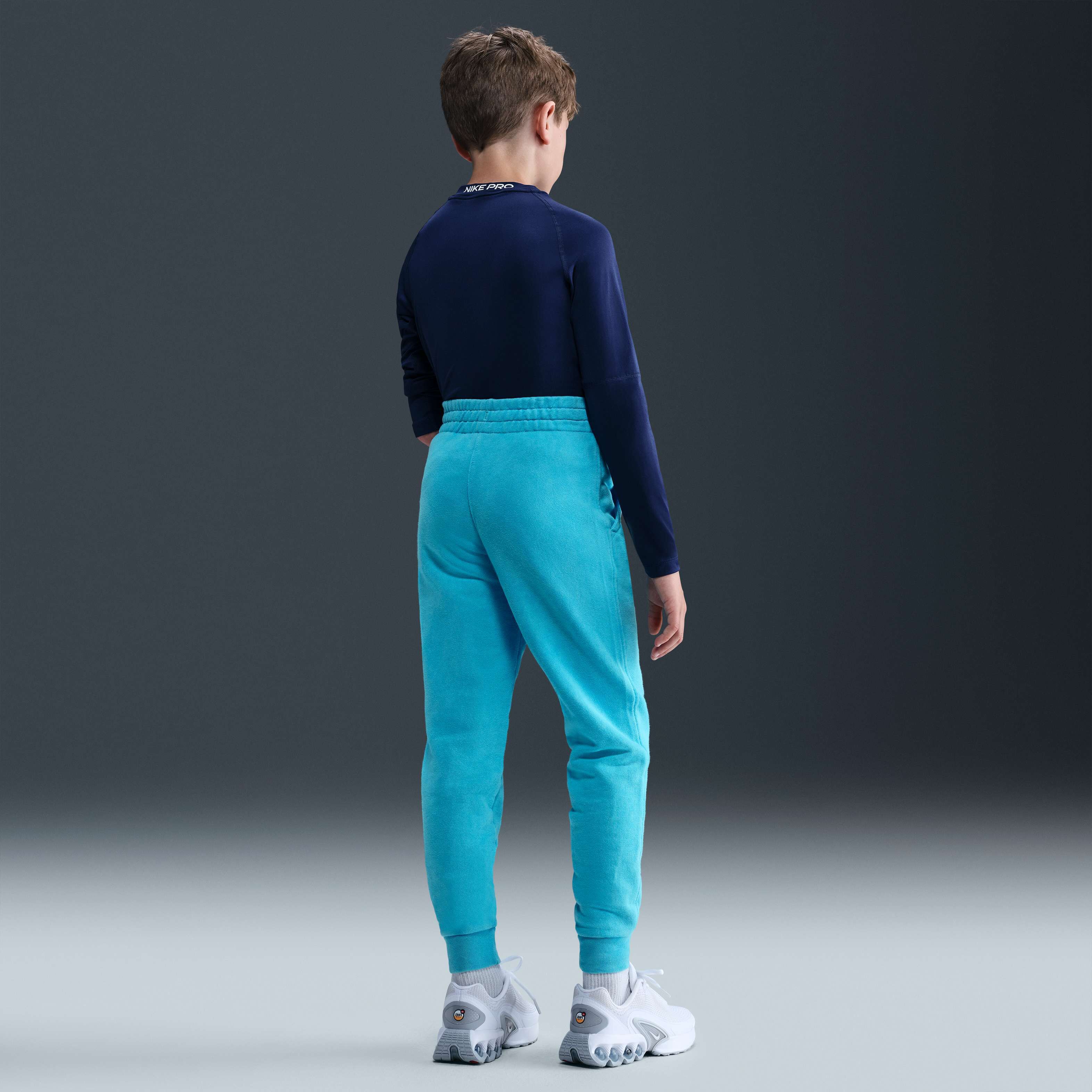 نايكي سبورتسوير كلوب image number 5