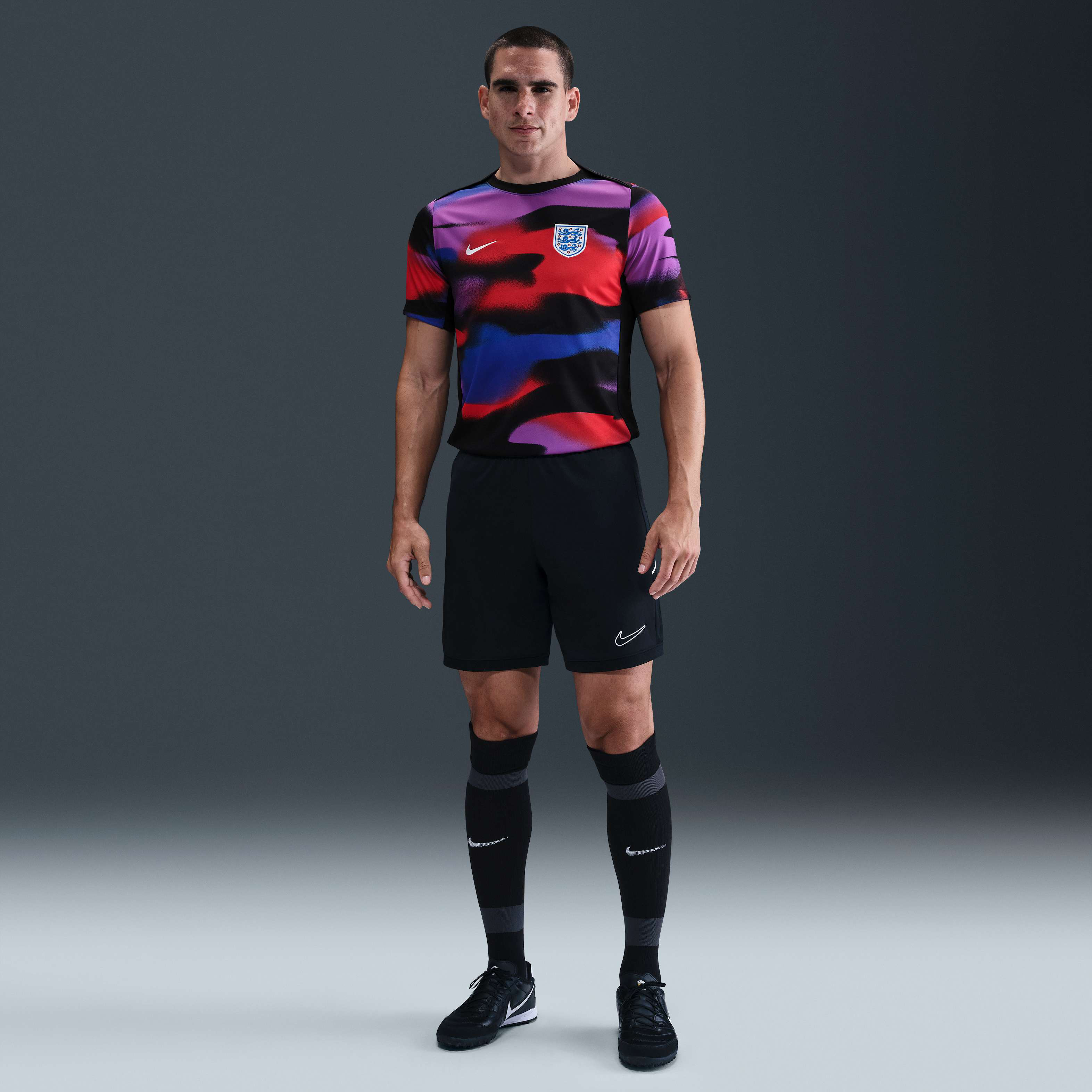 England Academy Pro image number 3