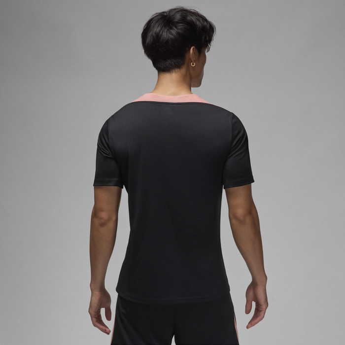 باريس سان جيرمان سترايك البديل image number 1 باريس سان جيرمان سترايك البديل image number 1