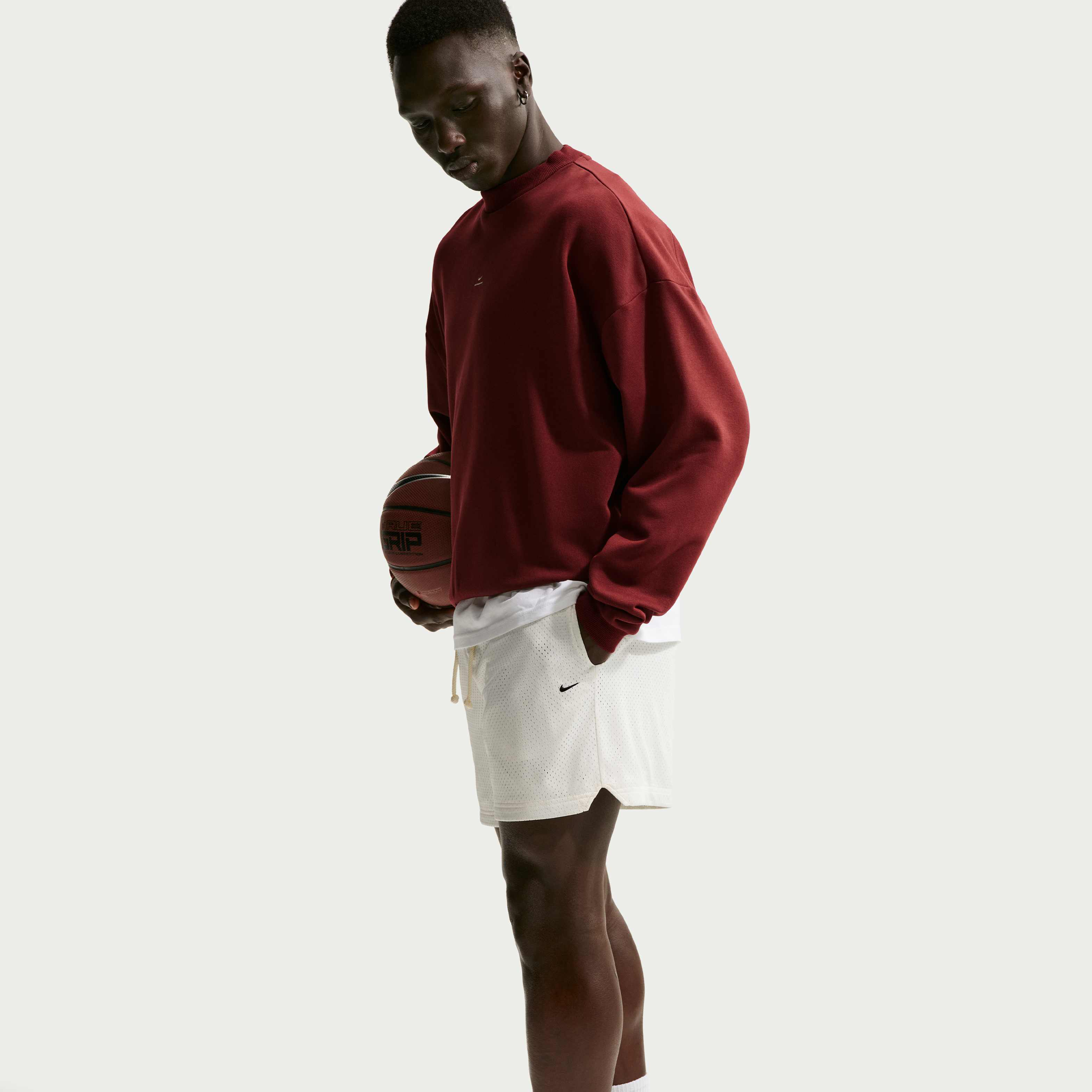 نايكي ستاندرد ايشيو image number 3