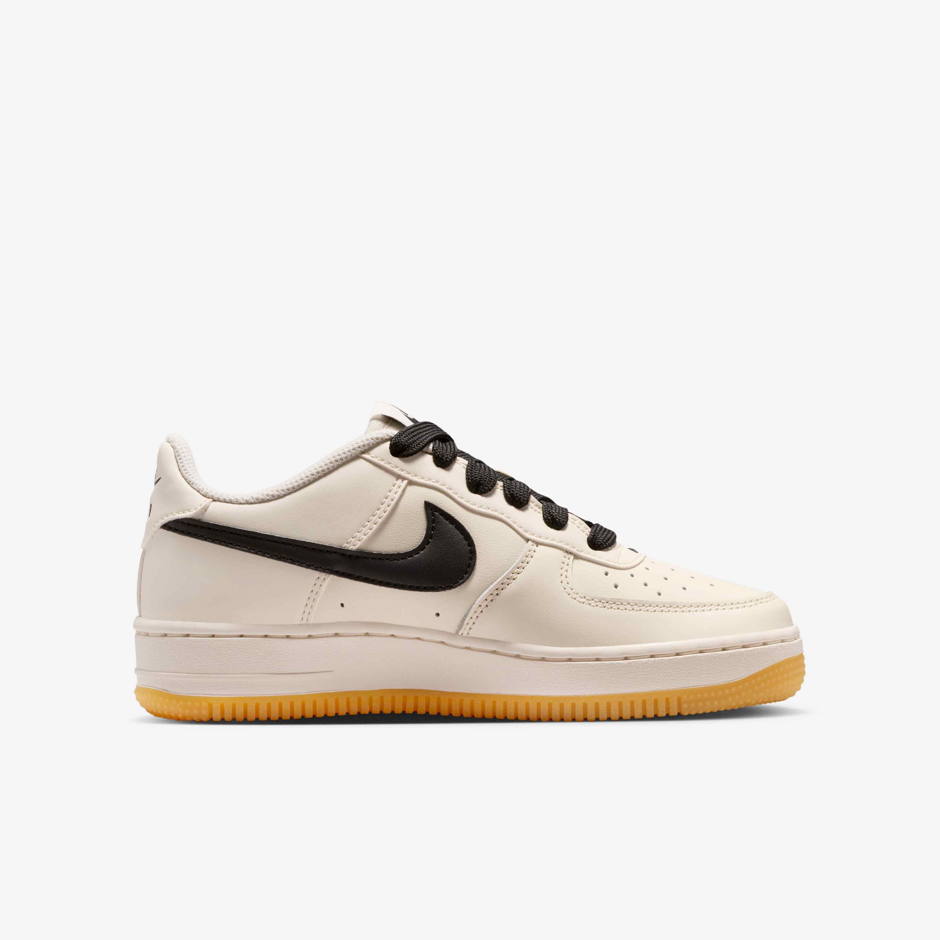 Nike Air Force 1 LV8 image number 2