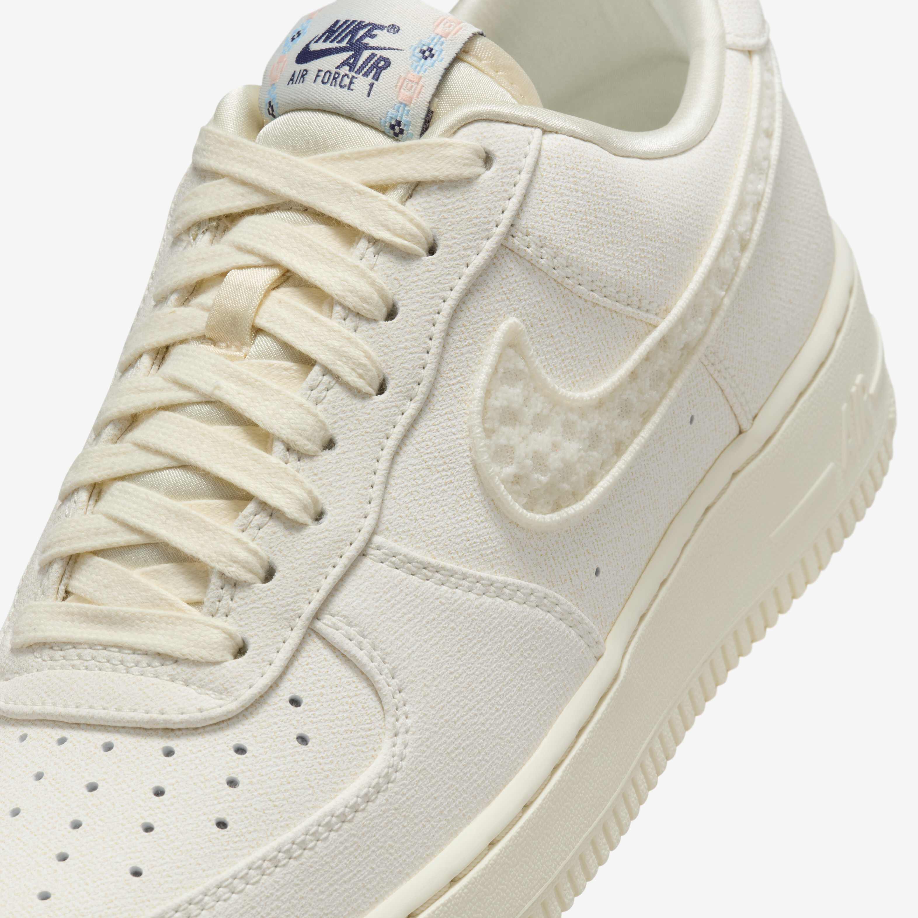 Nike Air Force 1 '07 LX image number 6