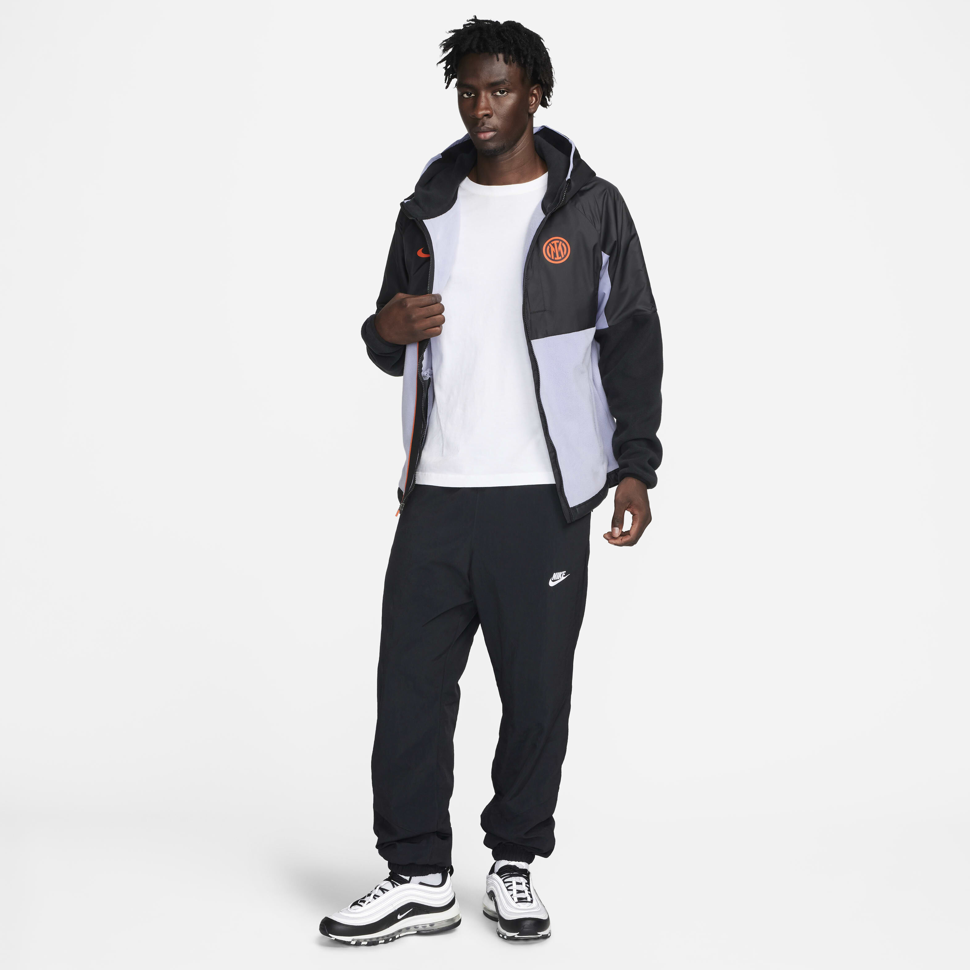 إنتر ميلان AWF البديل image number 7