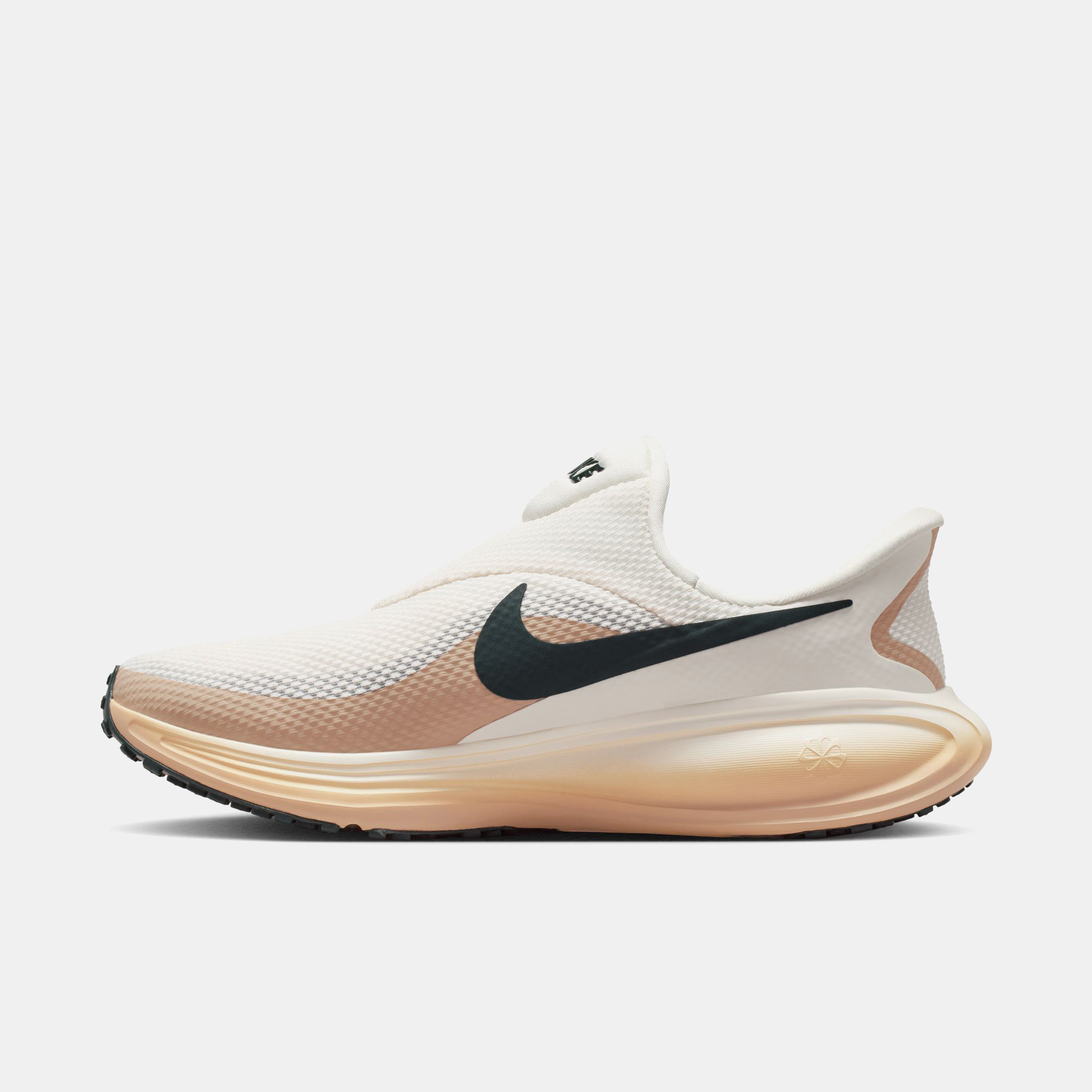 نايكي ريفلوشن 8 ايزي اون image number 4