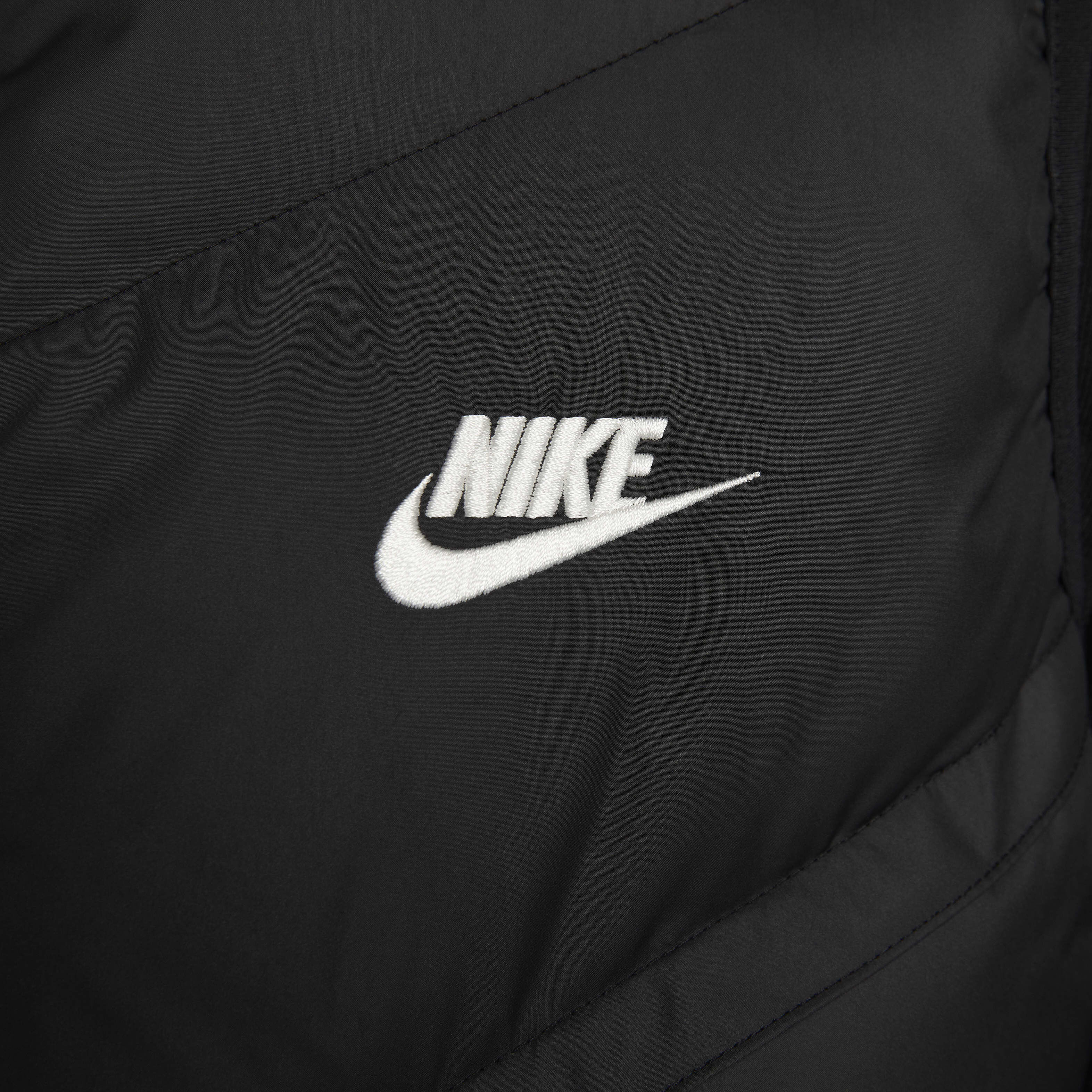 Nike Storm-FIT Windrunner image number 3
