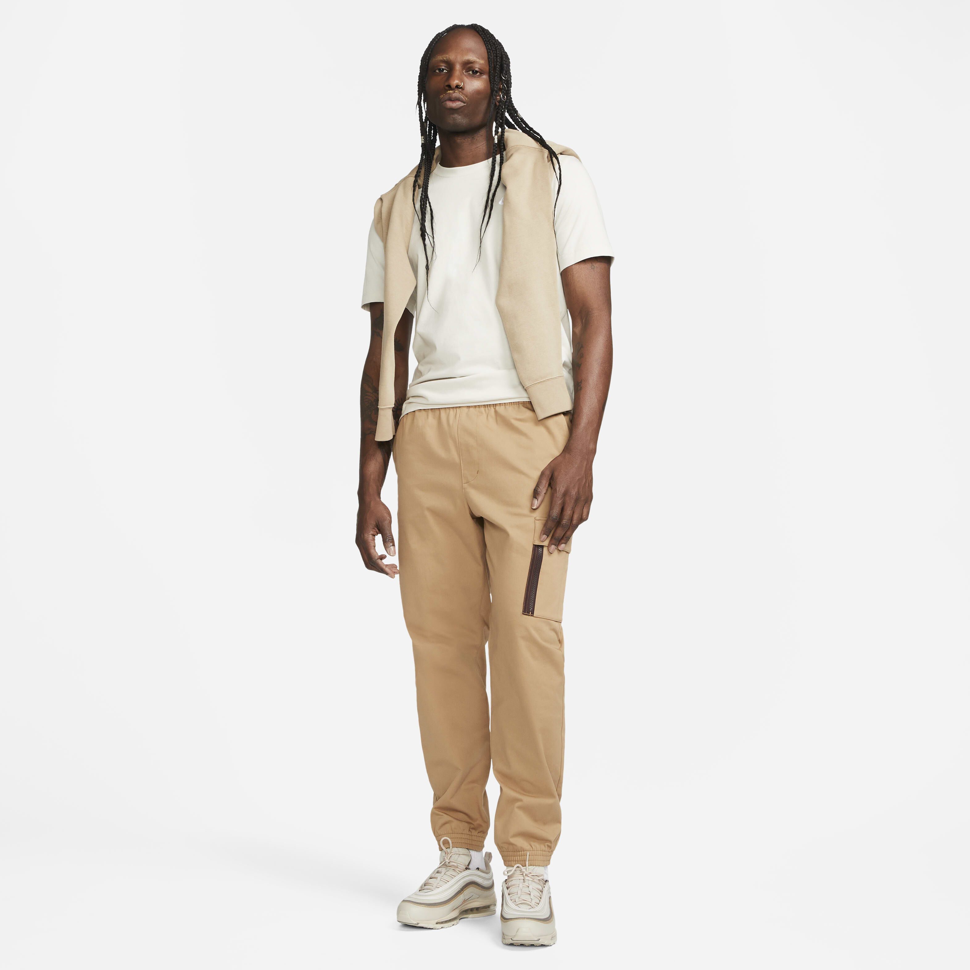 Sportswear Club Tee image number 4