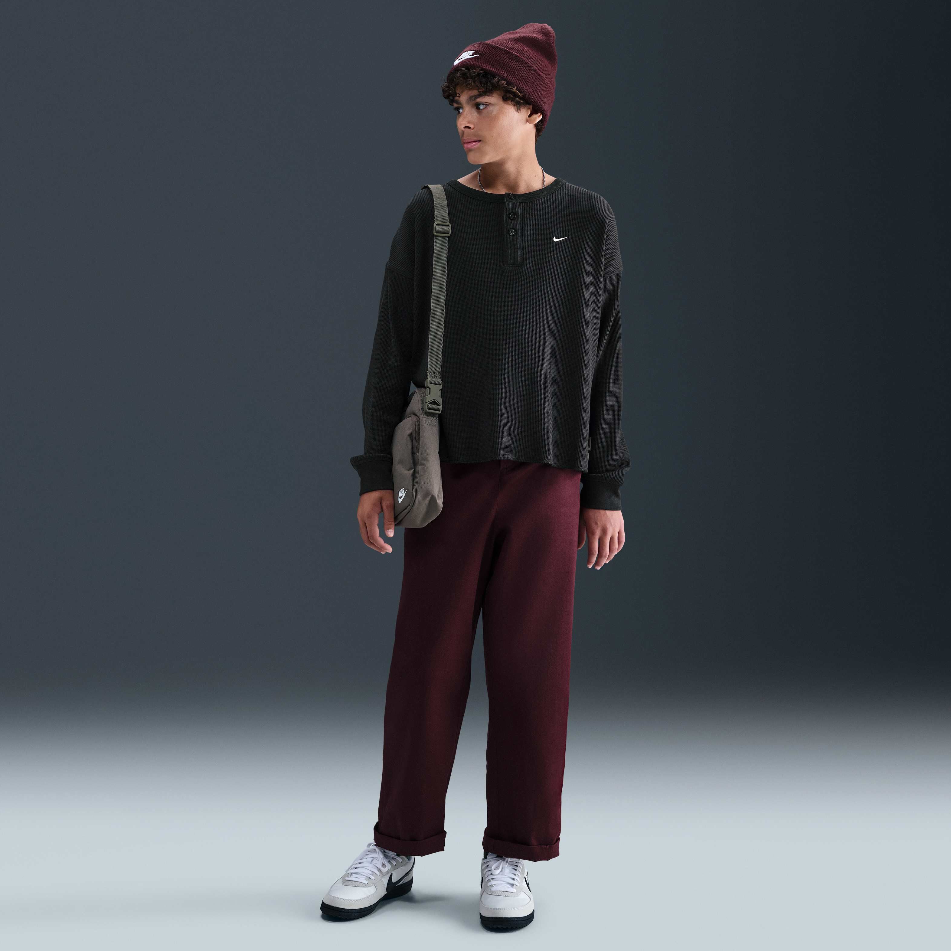 نايكي سبورتسوير ميترو جراوند image number 3