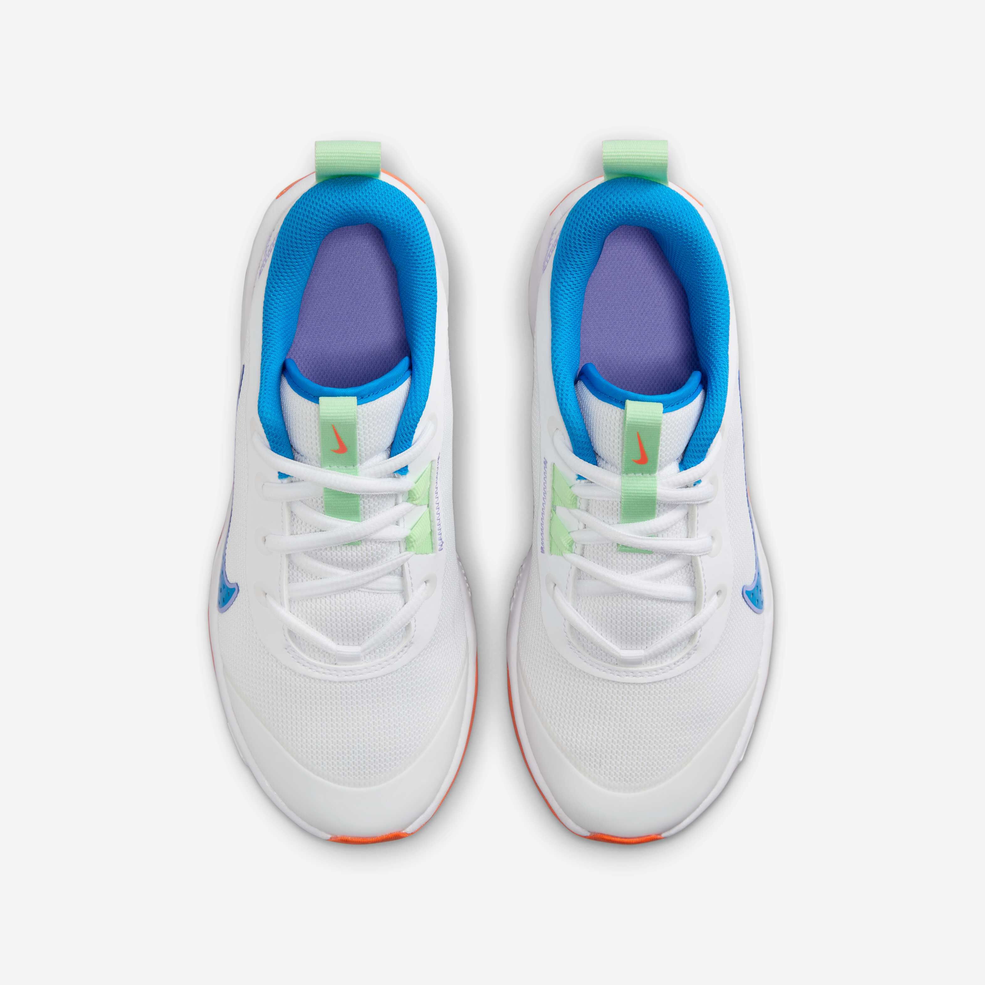 Nike Omni Multi-Court image number 3