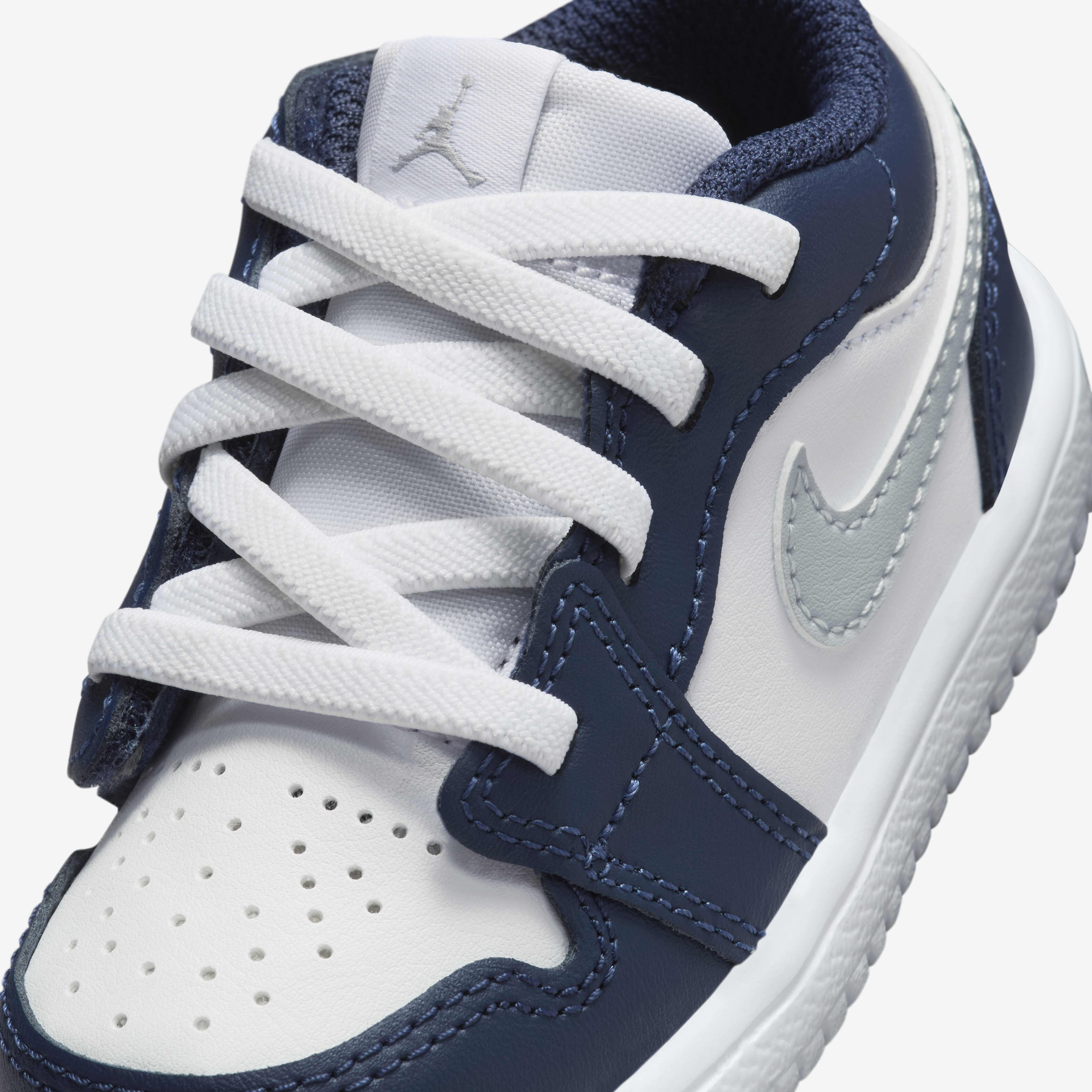 Jordan 1 Low Alt image number 6