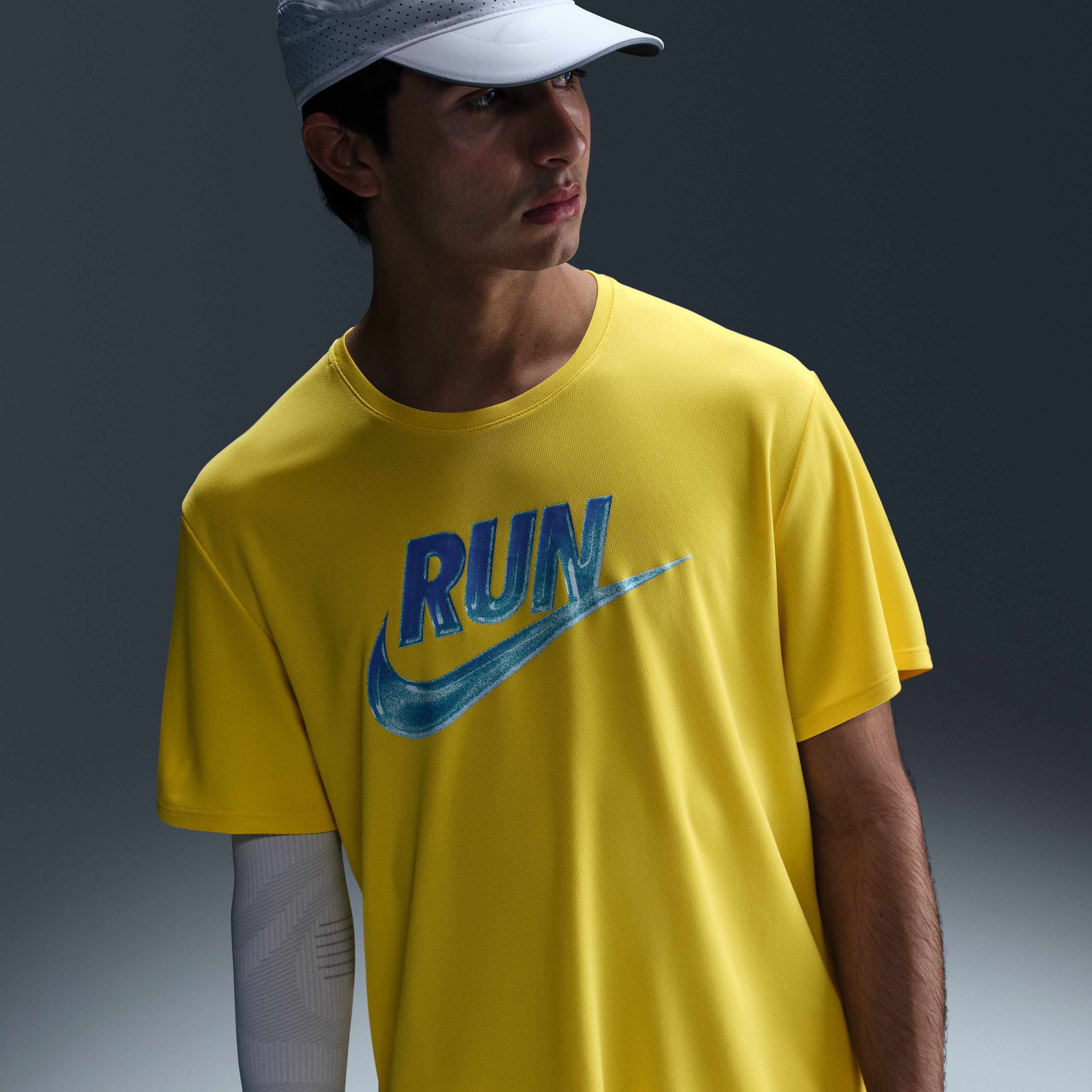 Nike Miler Run Energy image number 0