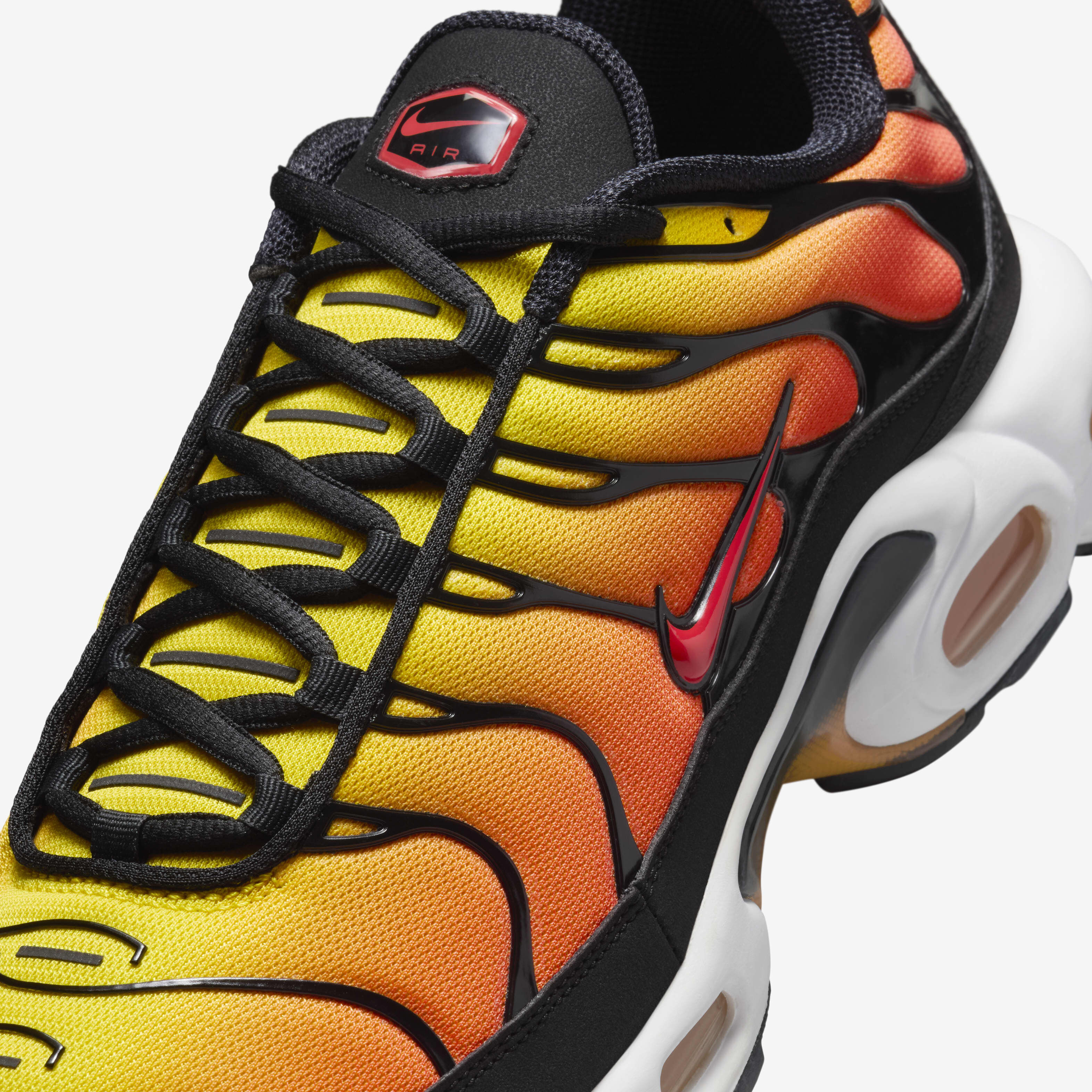 Nike Air Max Plus image number 6