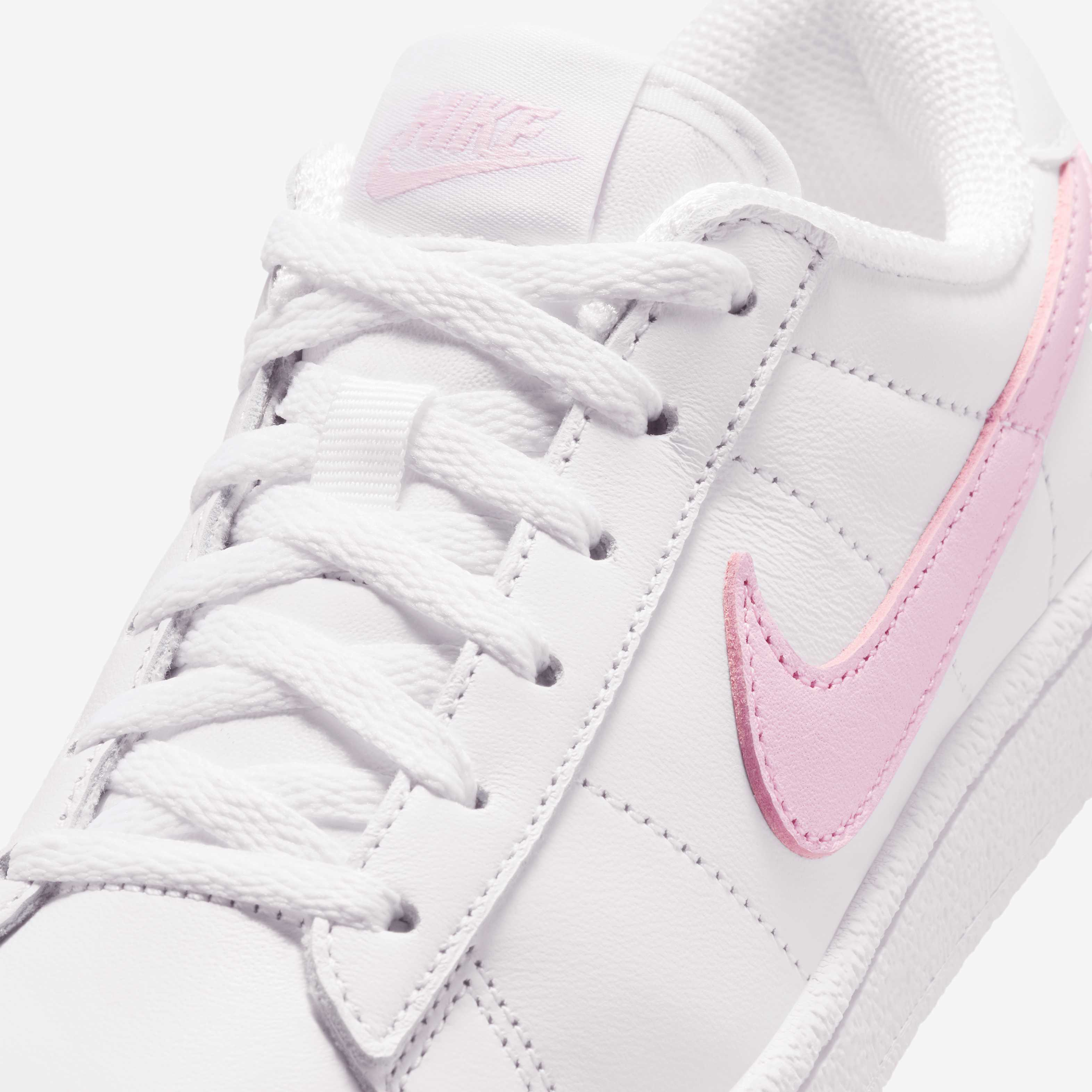 Nike Tennis Classic image number 6