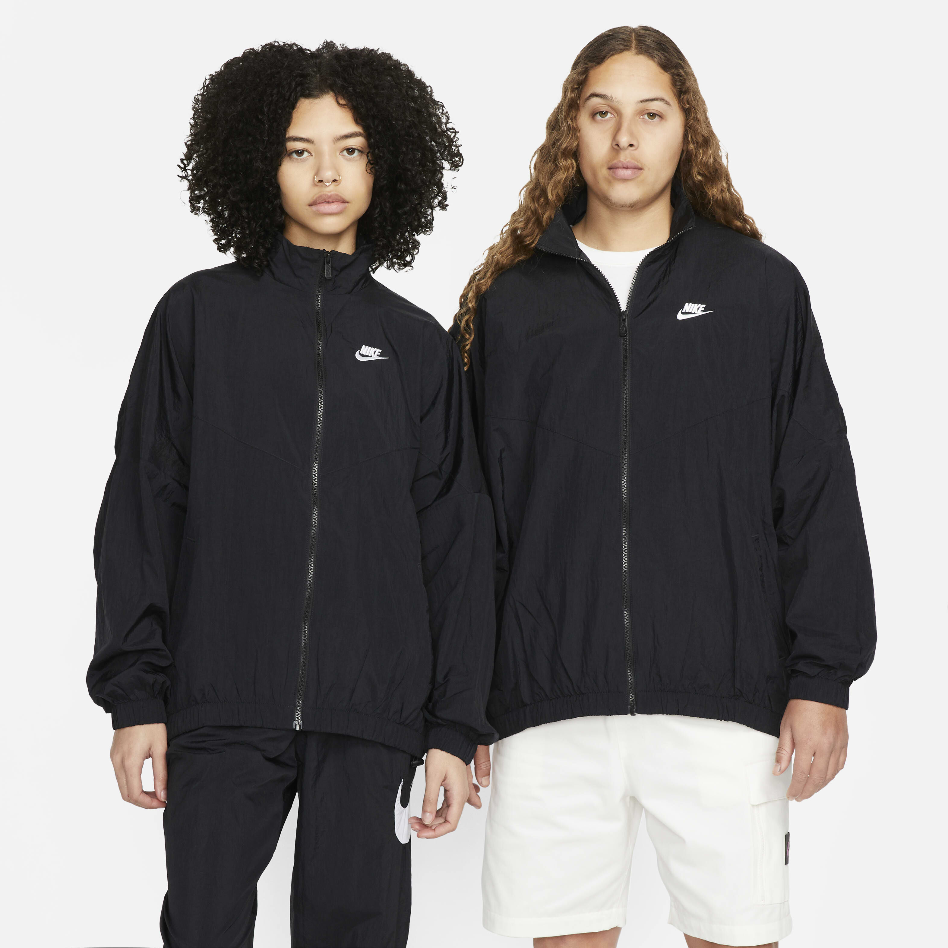 Nike Sportswear Essential Windrunner image number 0
