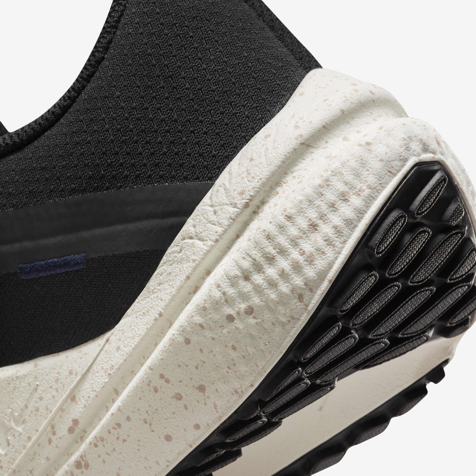 Zoom image