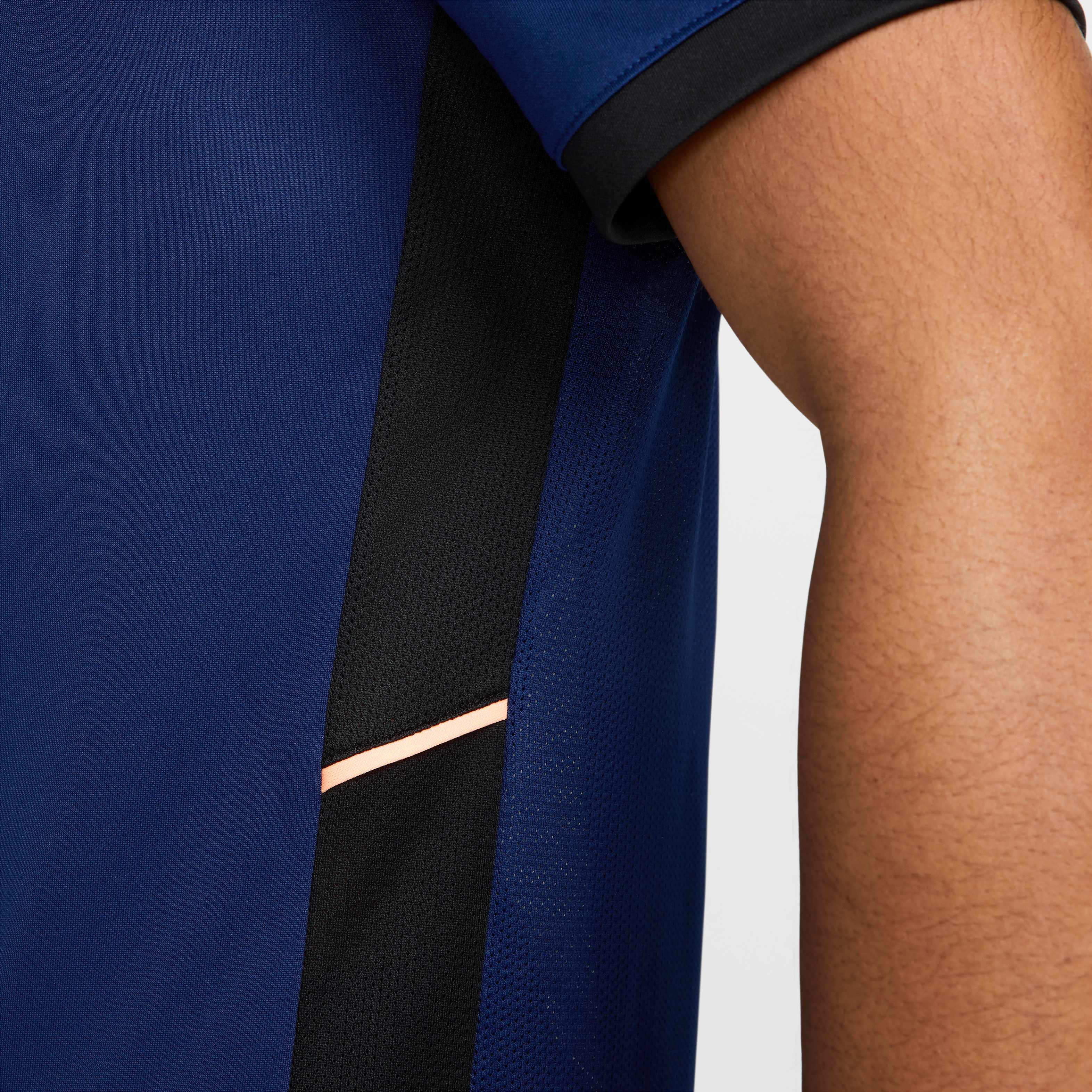 نايكي أكاديمي image number 4