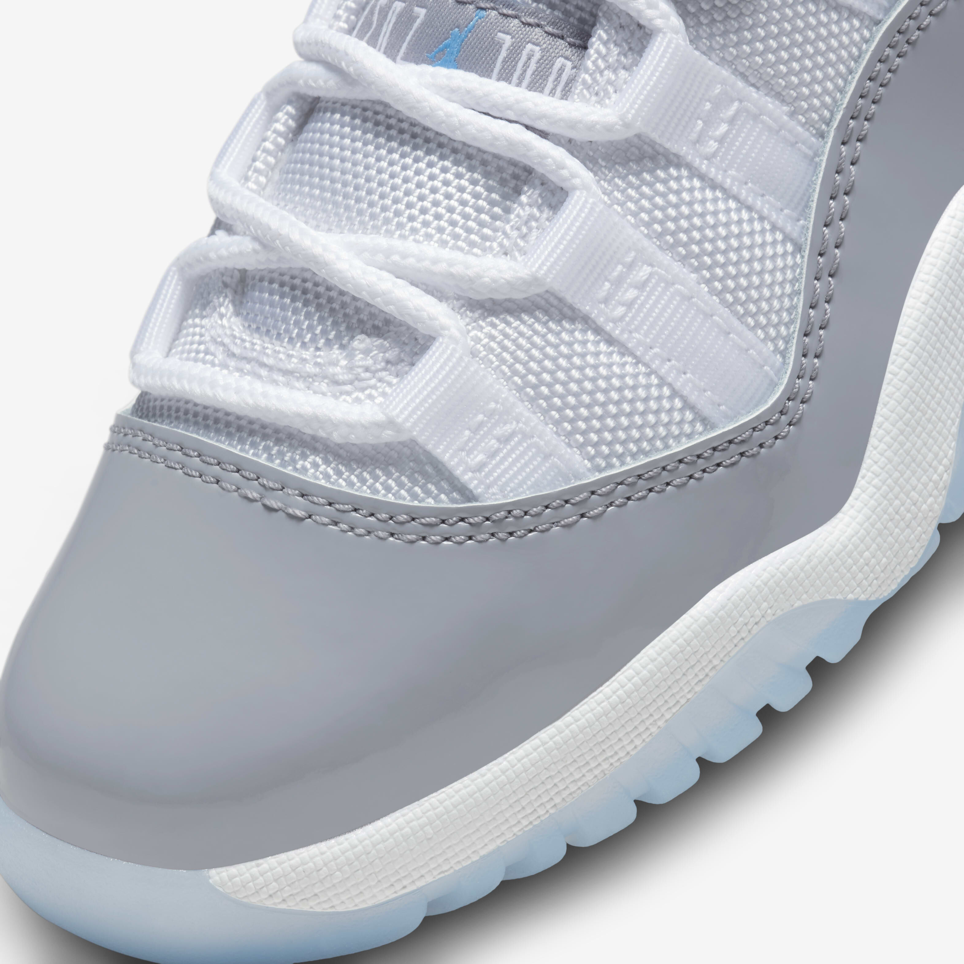 Air Jordan 11 Retro Low image number 6