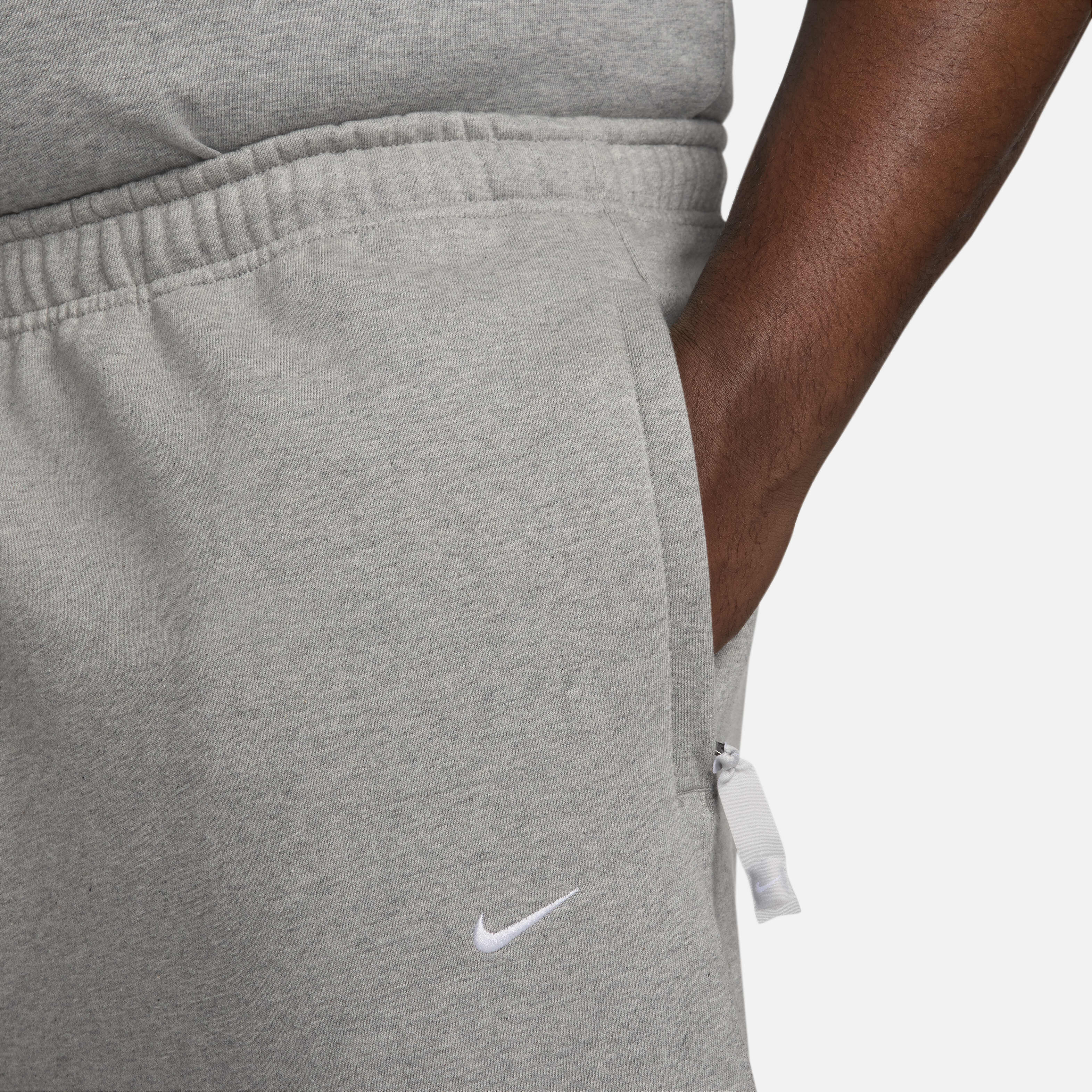 Nike Solo Swoosh image number 9