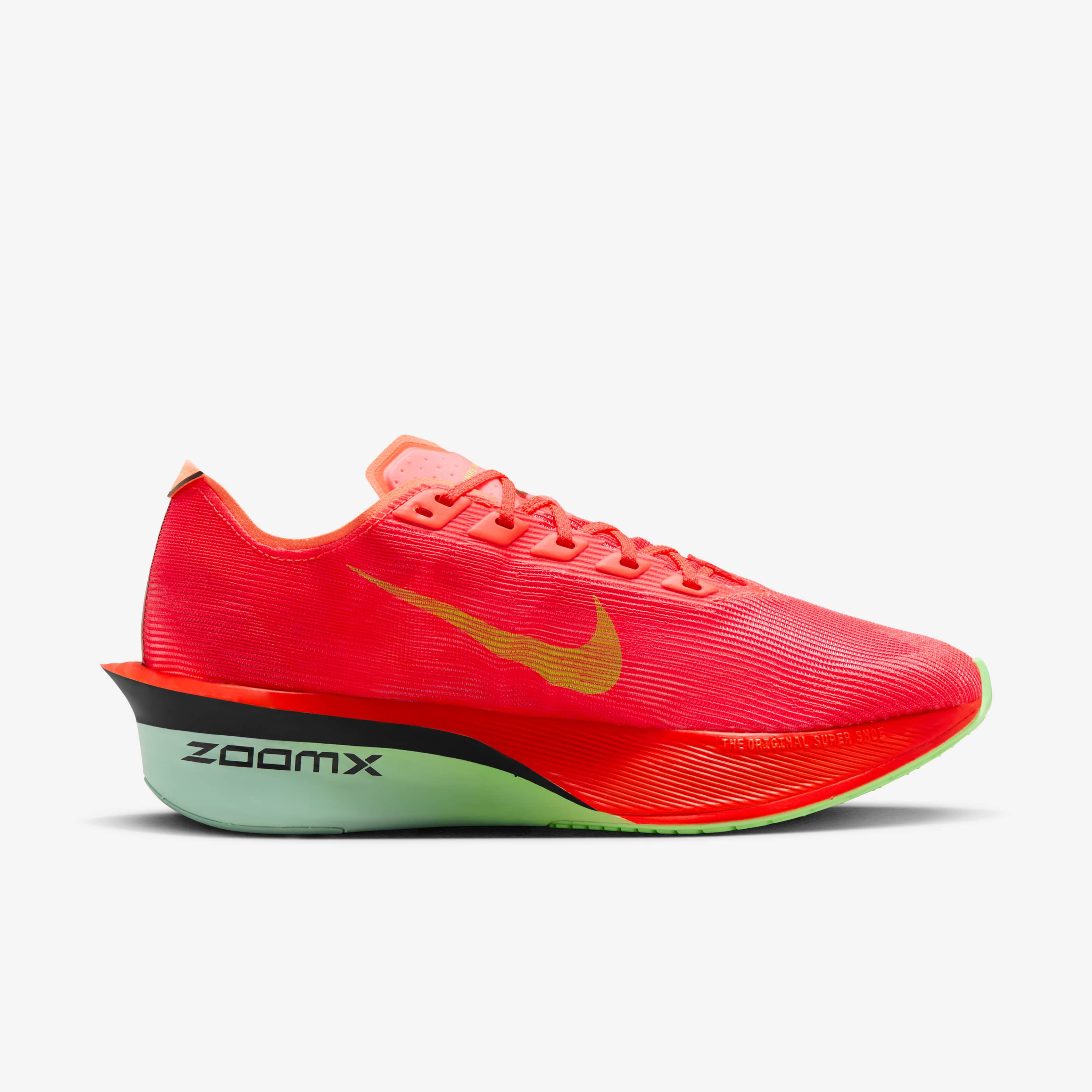 Nike Vaporfly 4 image number 2