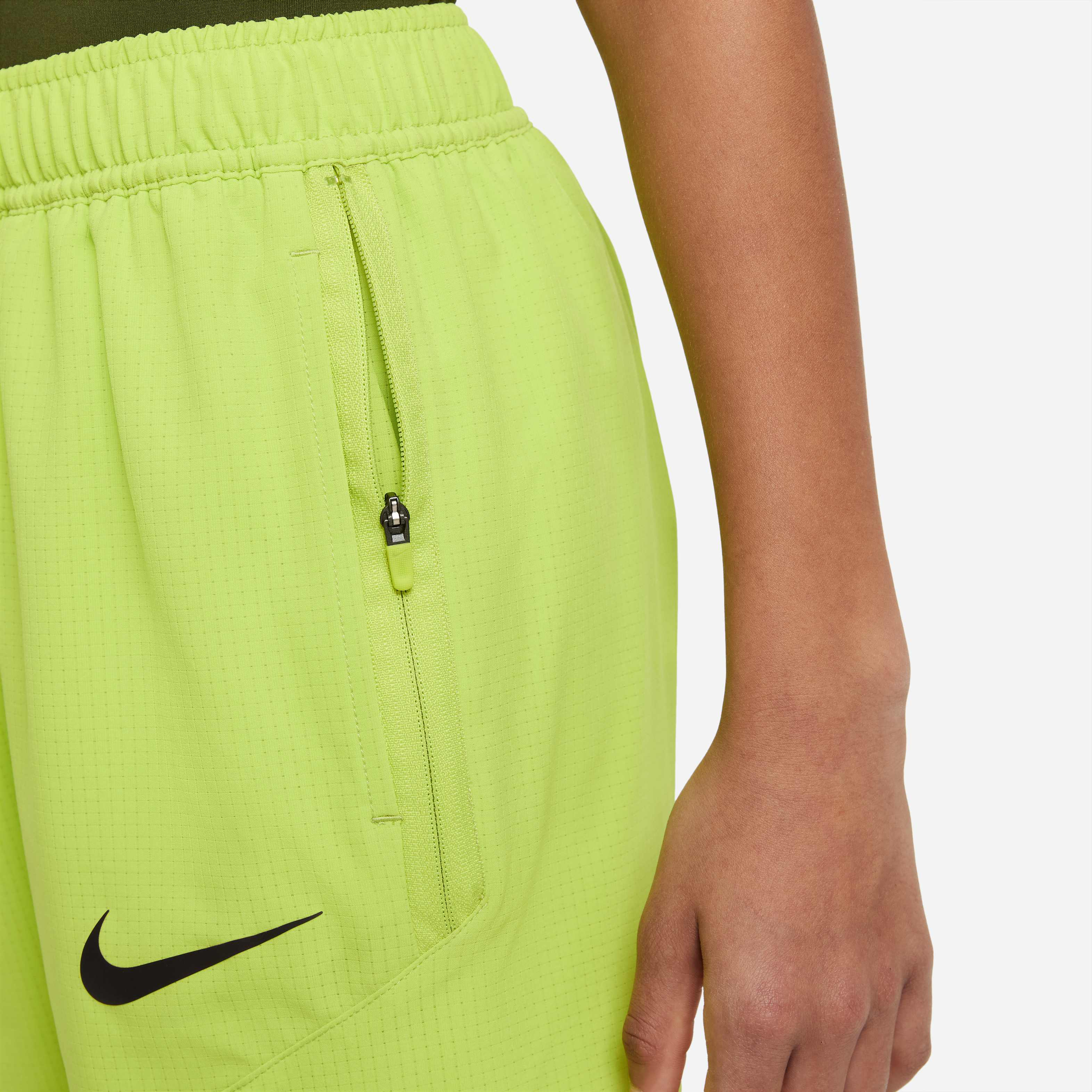 Nike Dri-FIT Instacool image number 3