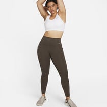 Nike Universa