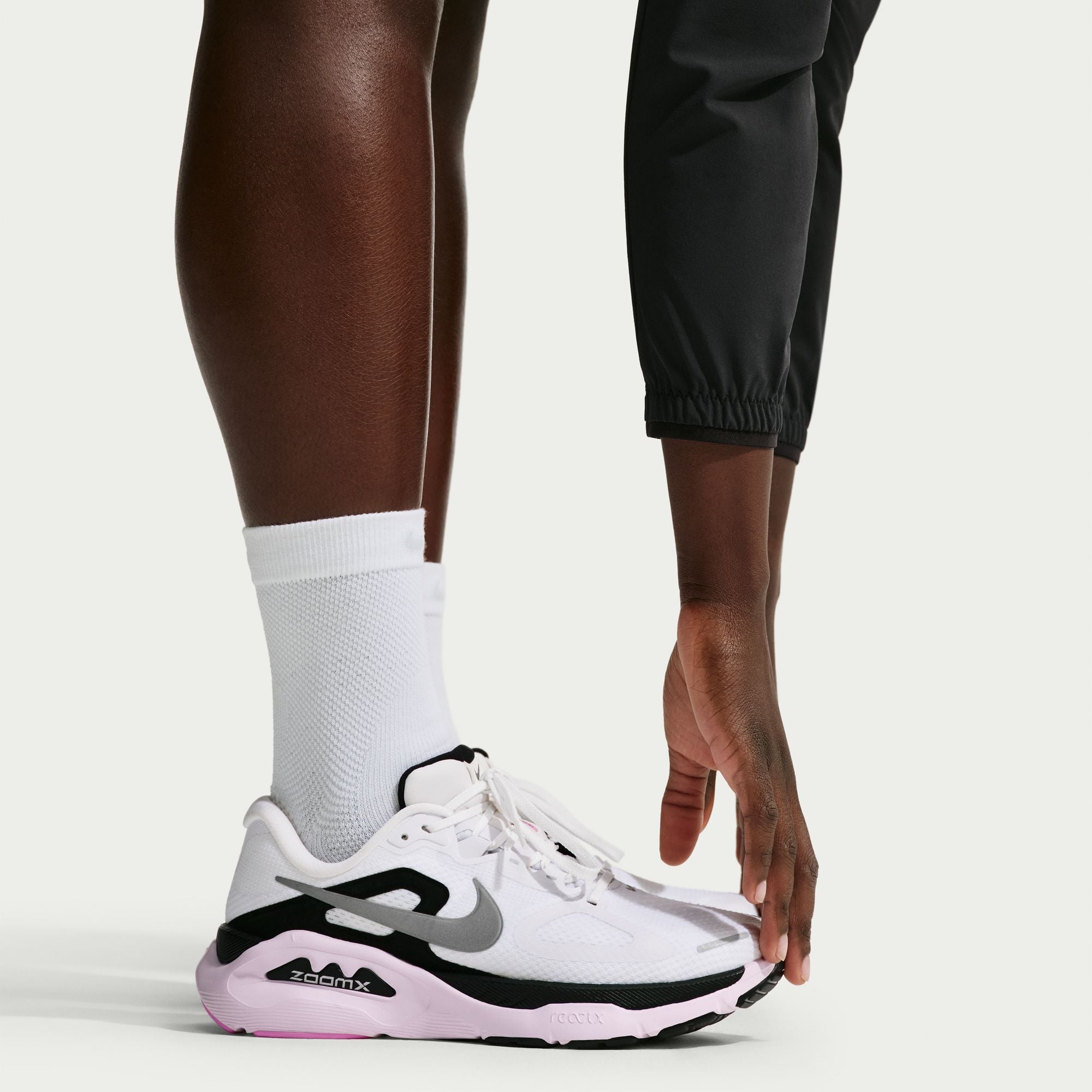 Nike Structure Plus image number 11