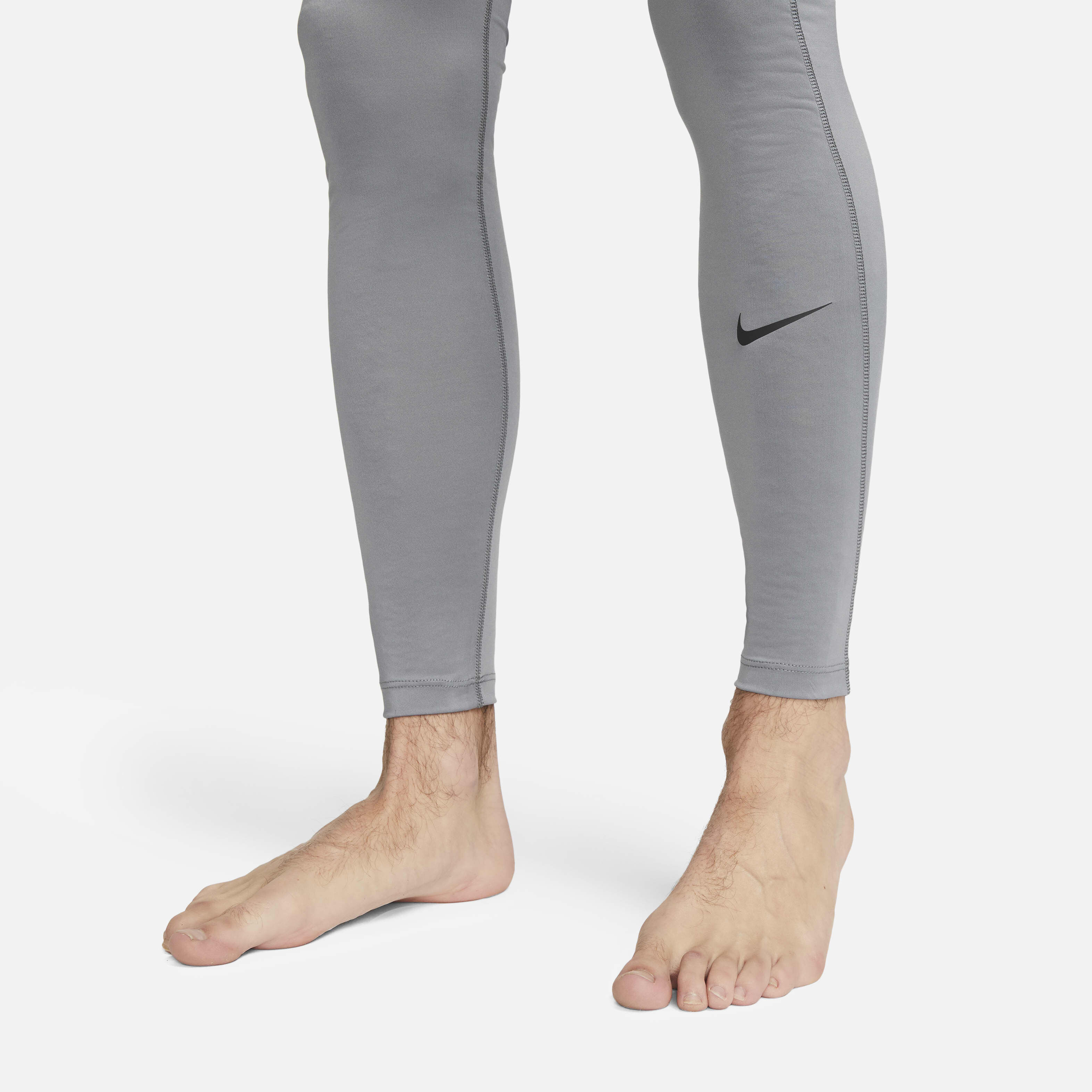 Nike Pro image number 4