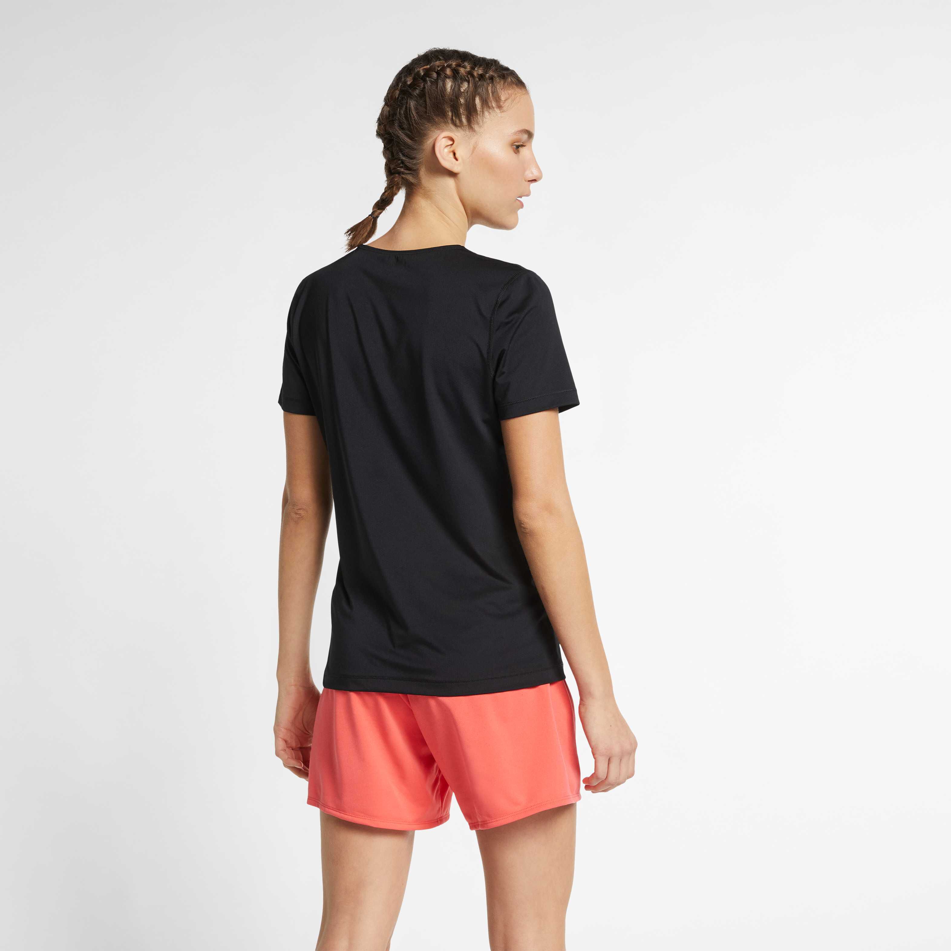 Nike Pro image number 3